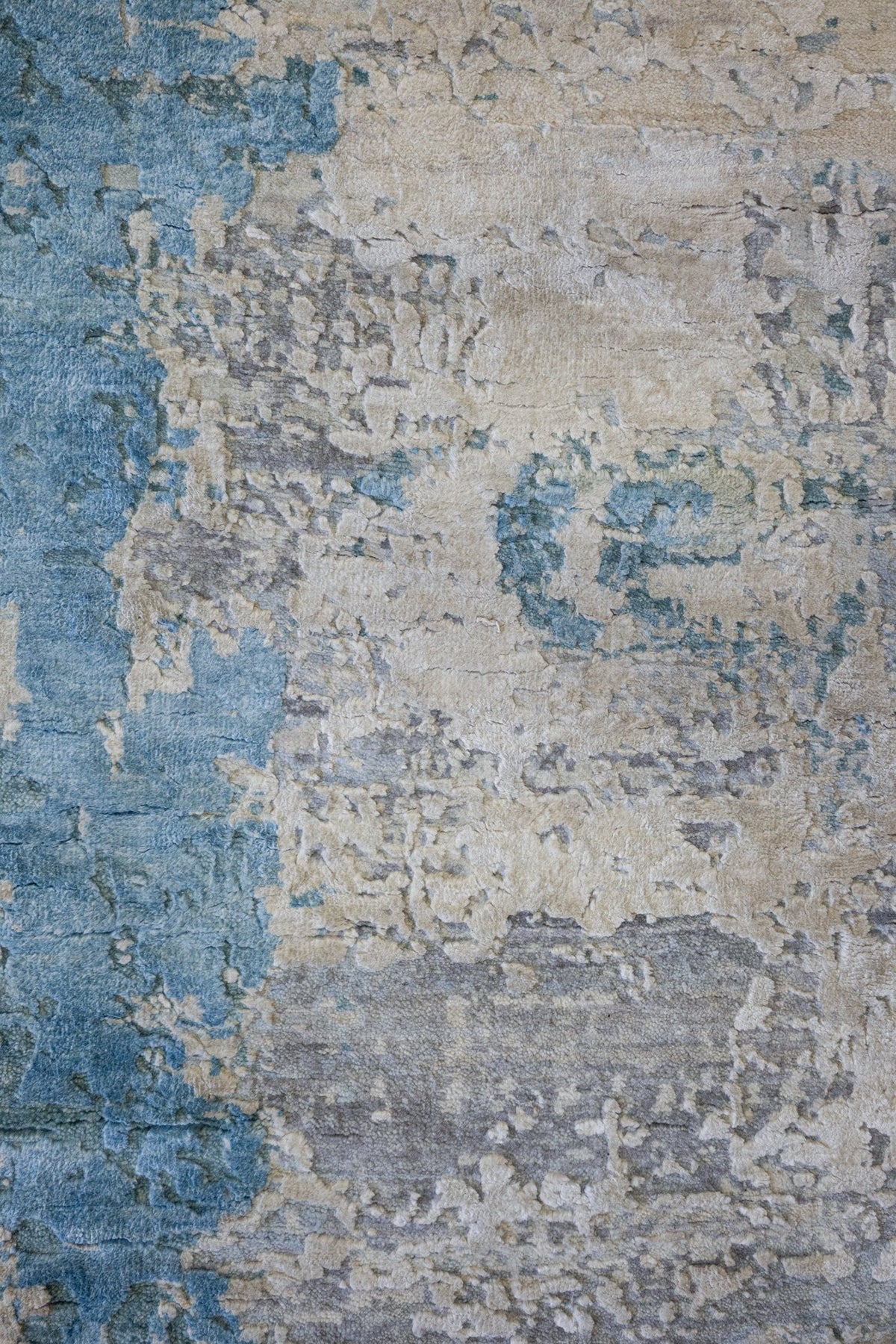 Hibiscus Handwoven Contemporary Rug, J86991
