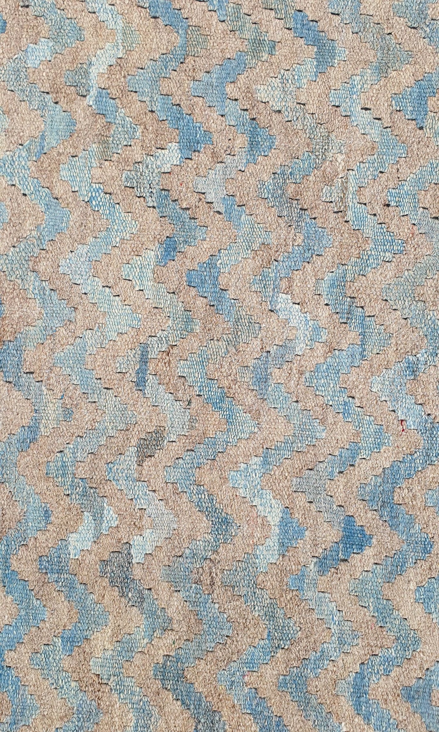 Modern Kilim Handwoven Contemporary Rug, J80106