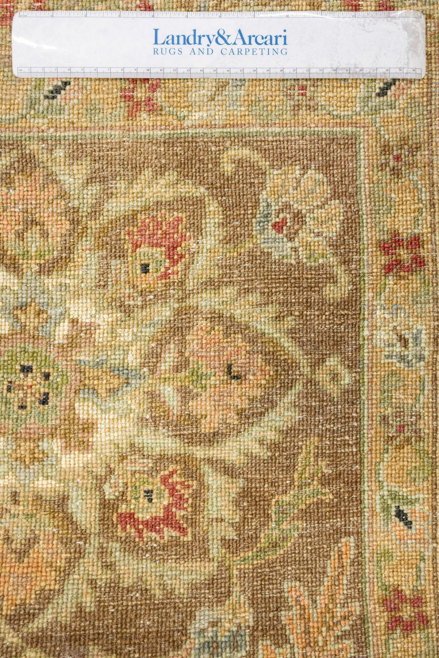 Agra Handwoven Traditional Rug, J89207