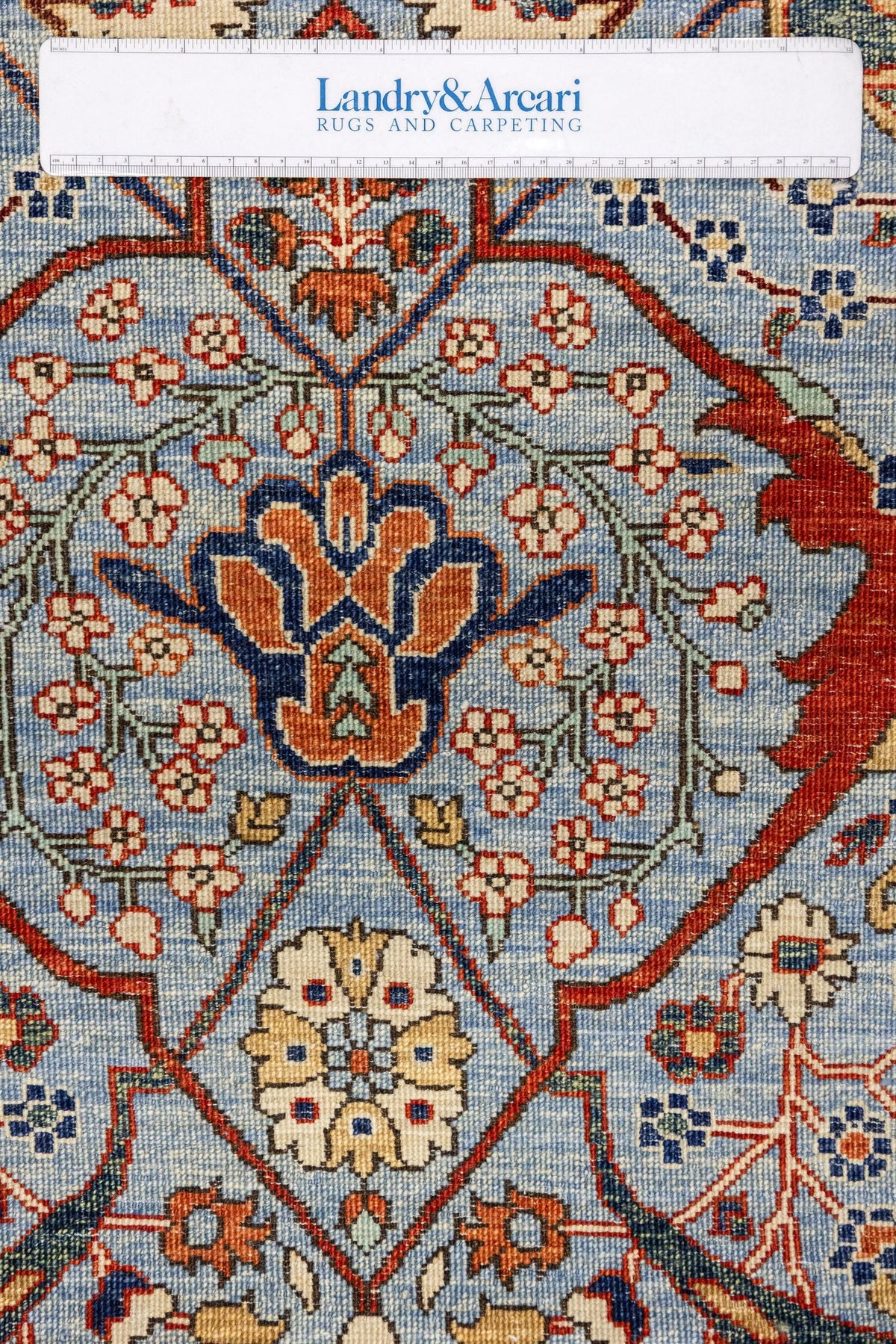 Arabesque Handwoven Traditional Rug, J86054