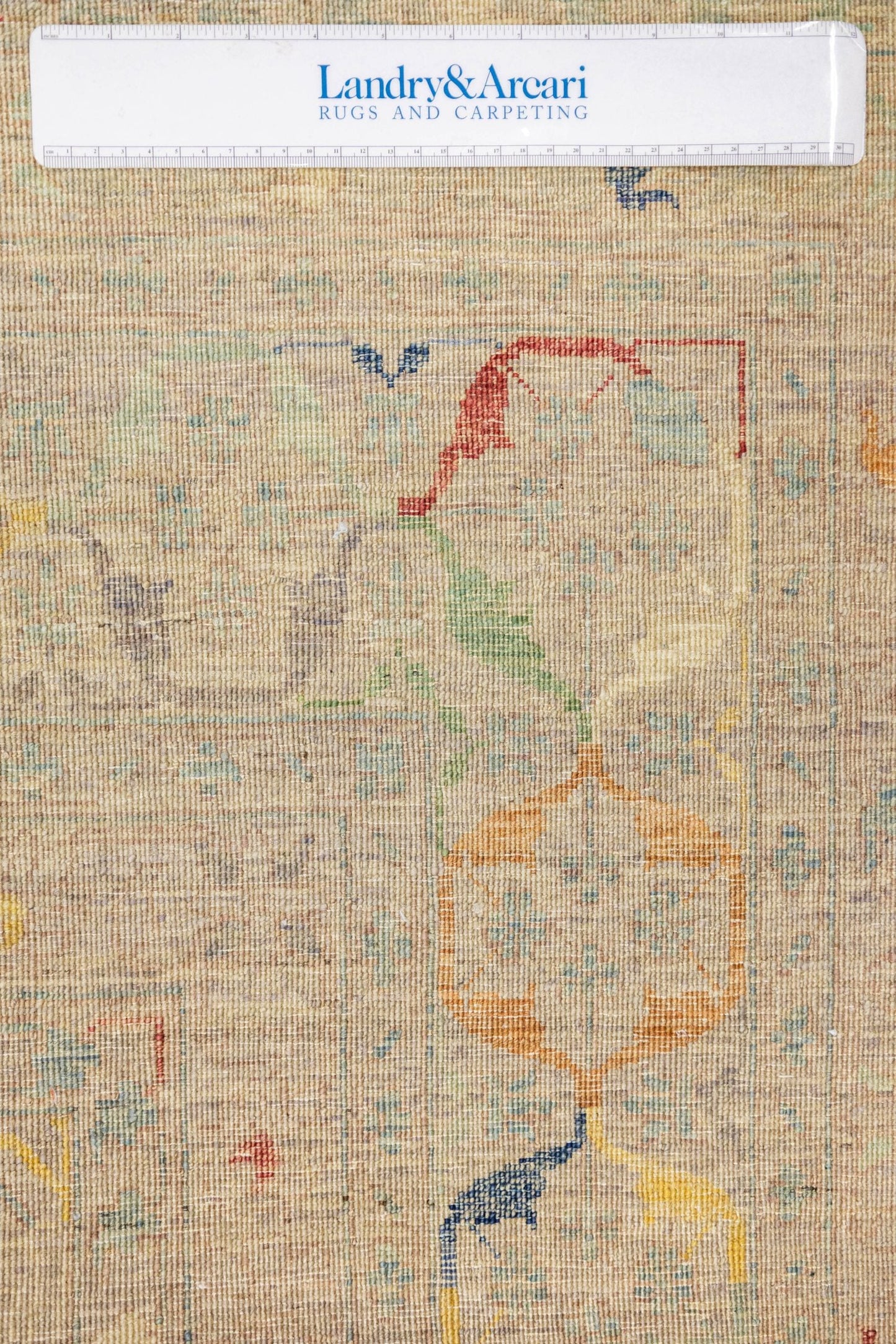 Arabesque Handwoven Traditional Rug, J87749