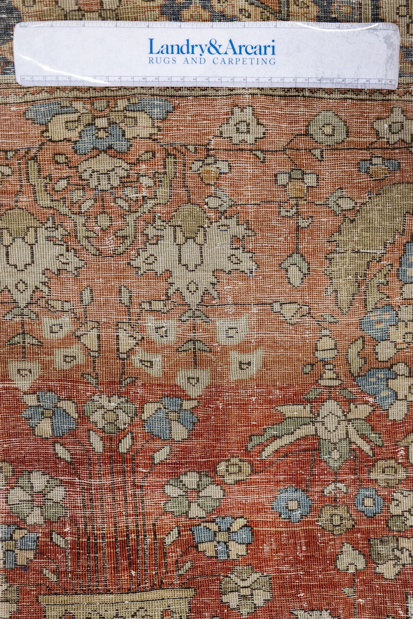 Antique Ferahan Sarouk Handwoven Traditional Rug, J89001