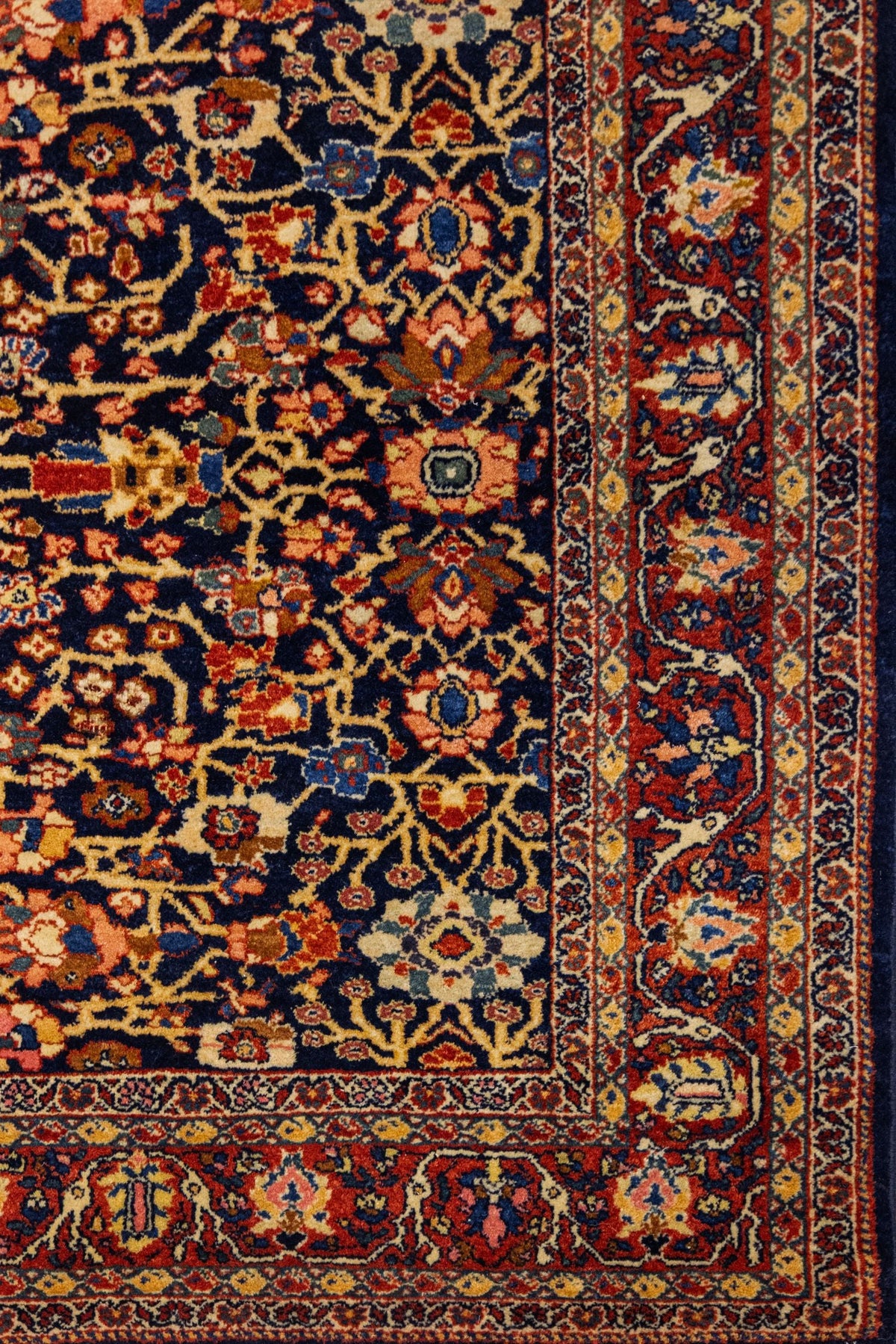 Antique Ferahan SaroukTraditional Rug, J89634