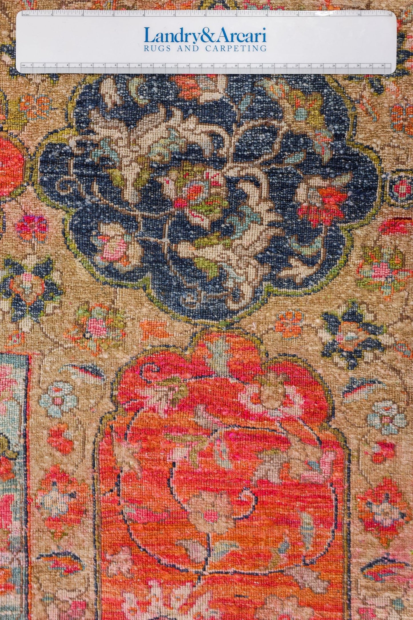 Isfahan Handwoven Traditional Rug, J80558
