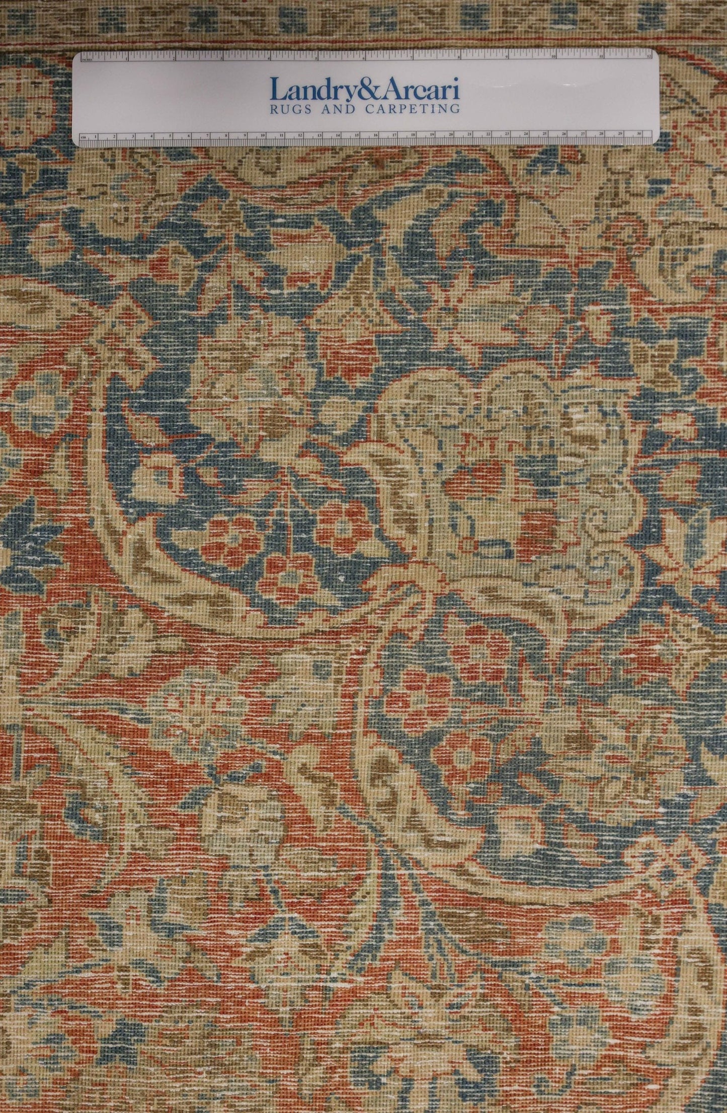 Vintage Kashan Handwoven Traditional Rug, J73322