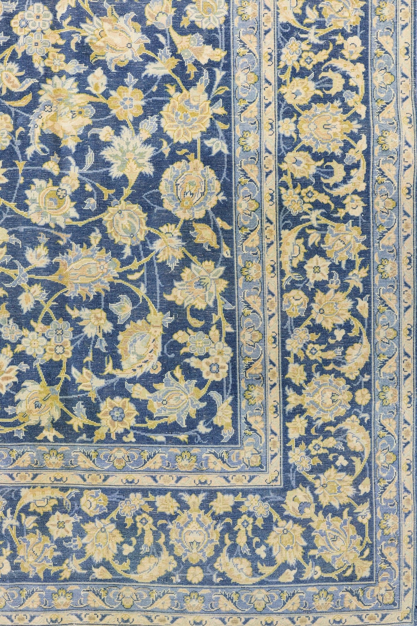 Vintage Keshan Handwoven Traditional Rug, J79401