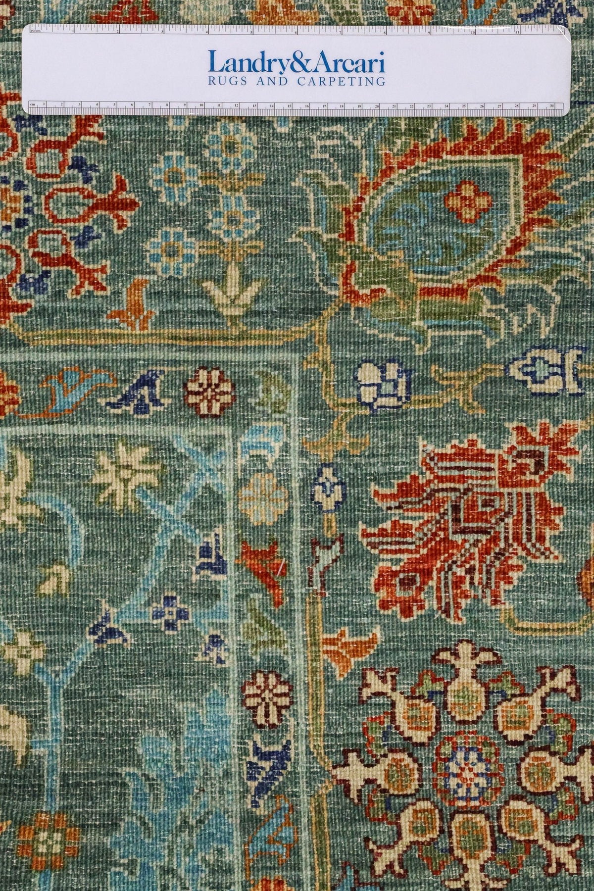 Moghul Handwoven TraditionalRug, J86013