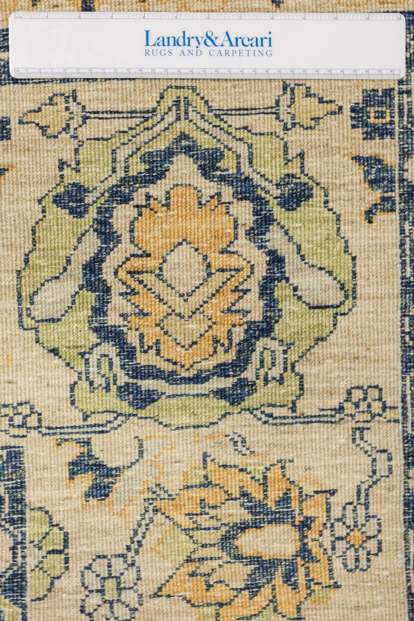 Sultanabad Handwoven Traditional Rug, J80751