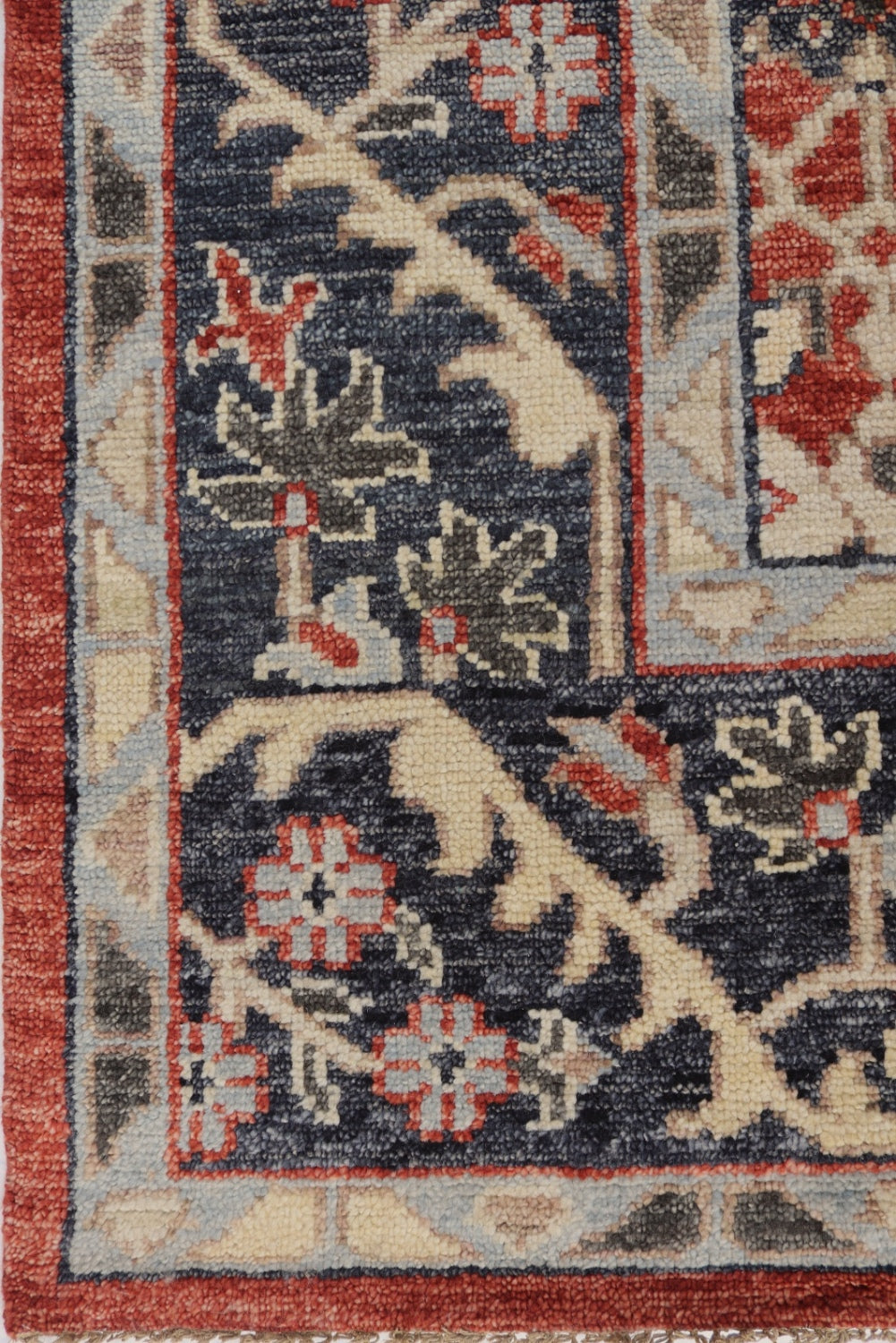 Sultanabad 2 Handwoven Traditional Rug, J71646