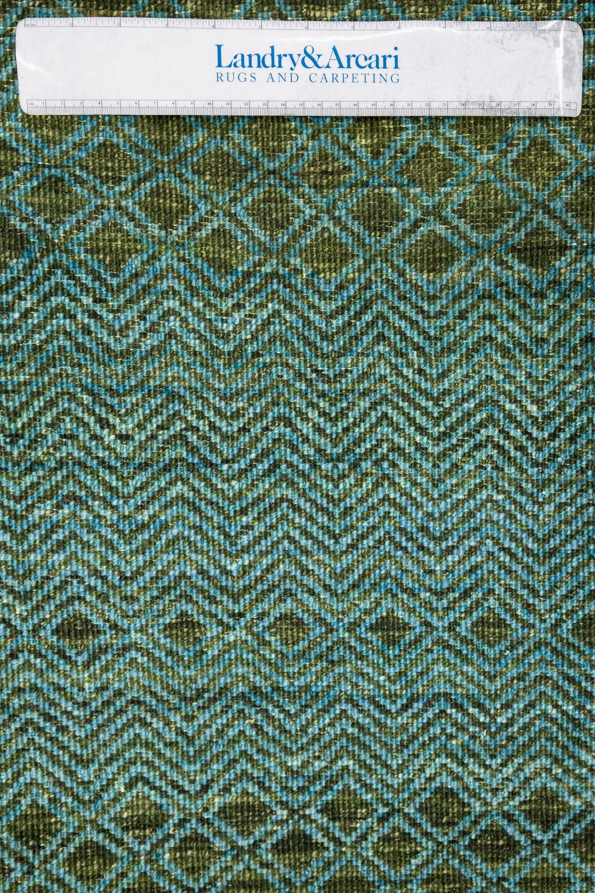 Gabbeh Handwoven Transitional Rug, J89229