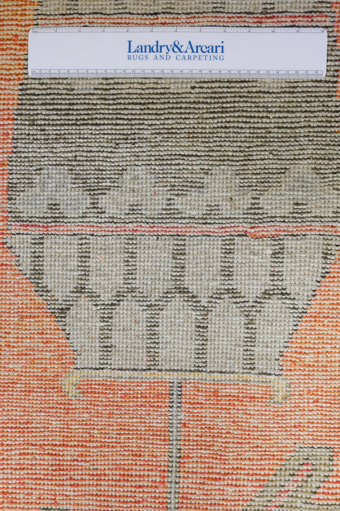 Khotan Vase Handwoven Transitional Rug, J71399