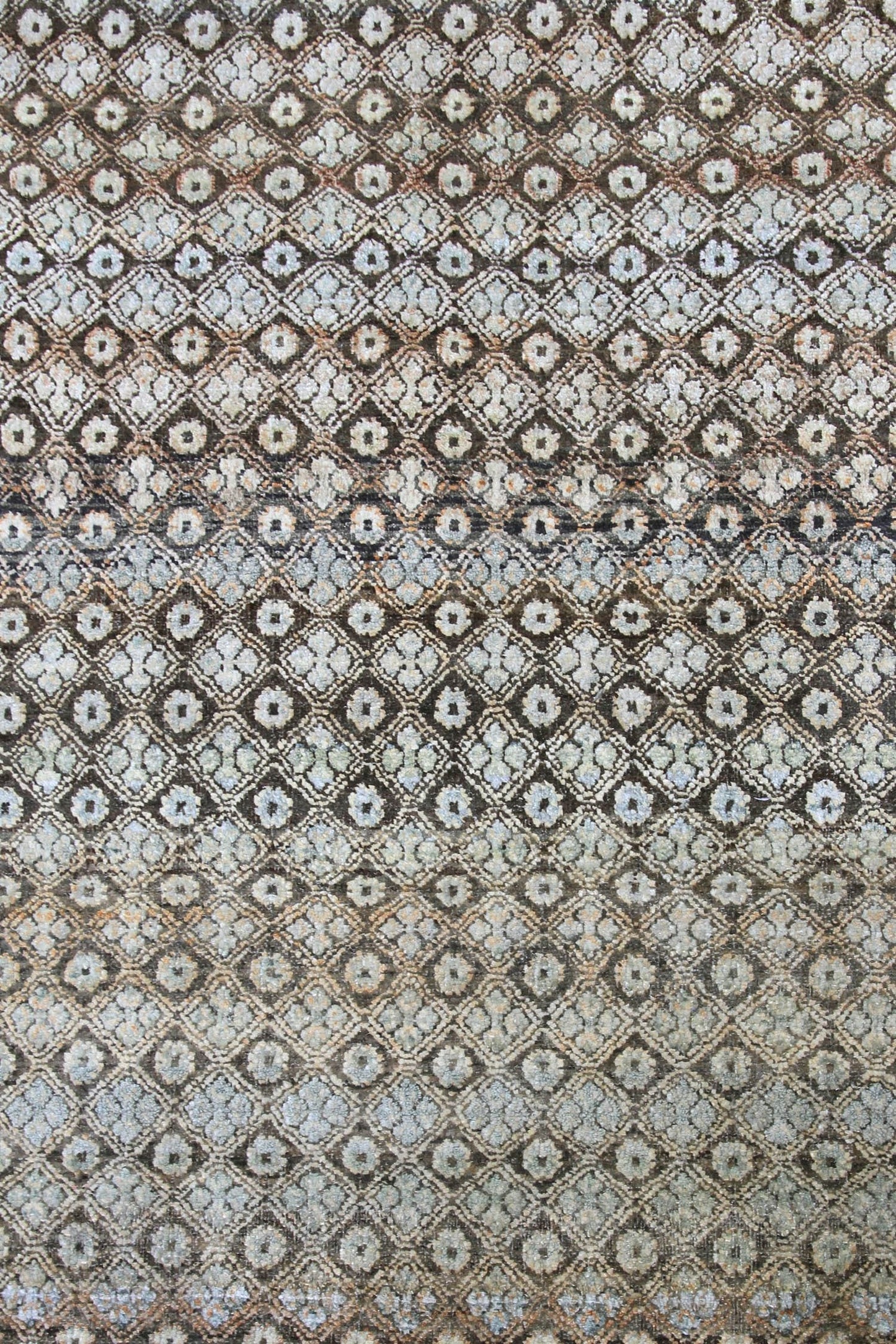 Needlepoint Handwoven Transitional Rug, J70146