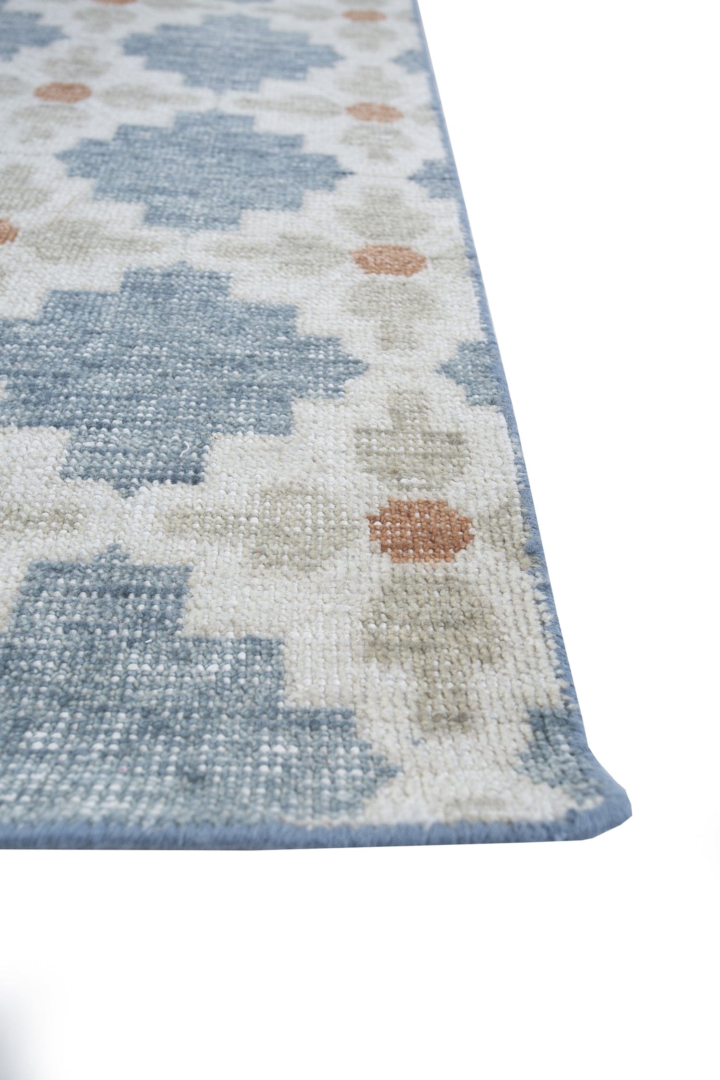 Nordic Handwoven Transitional Rug, J70189