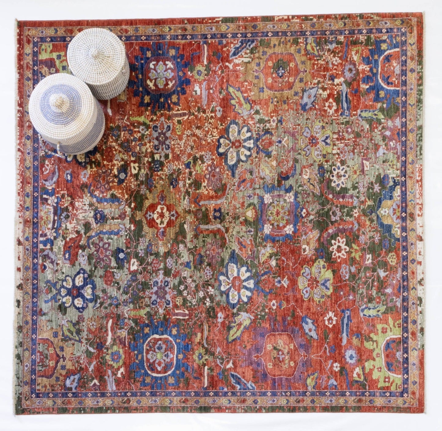 Palmette Handwoven Transitional Rug, J79712