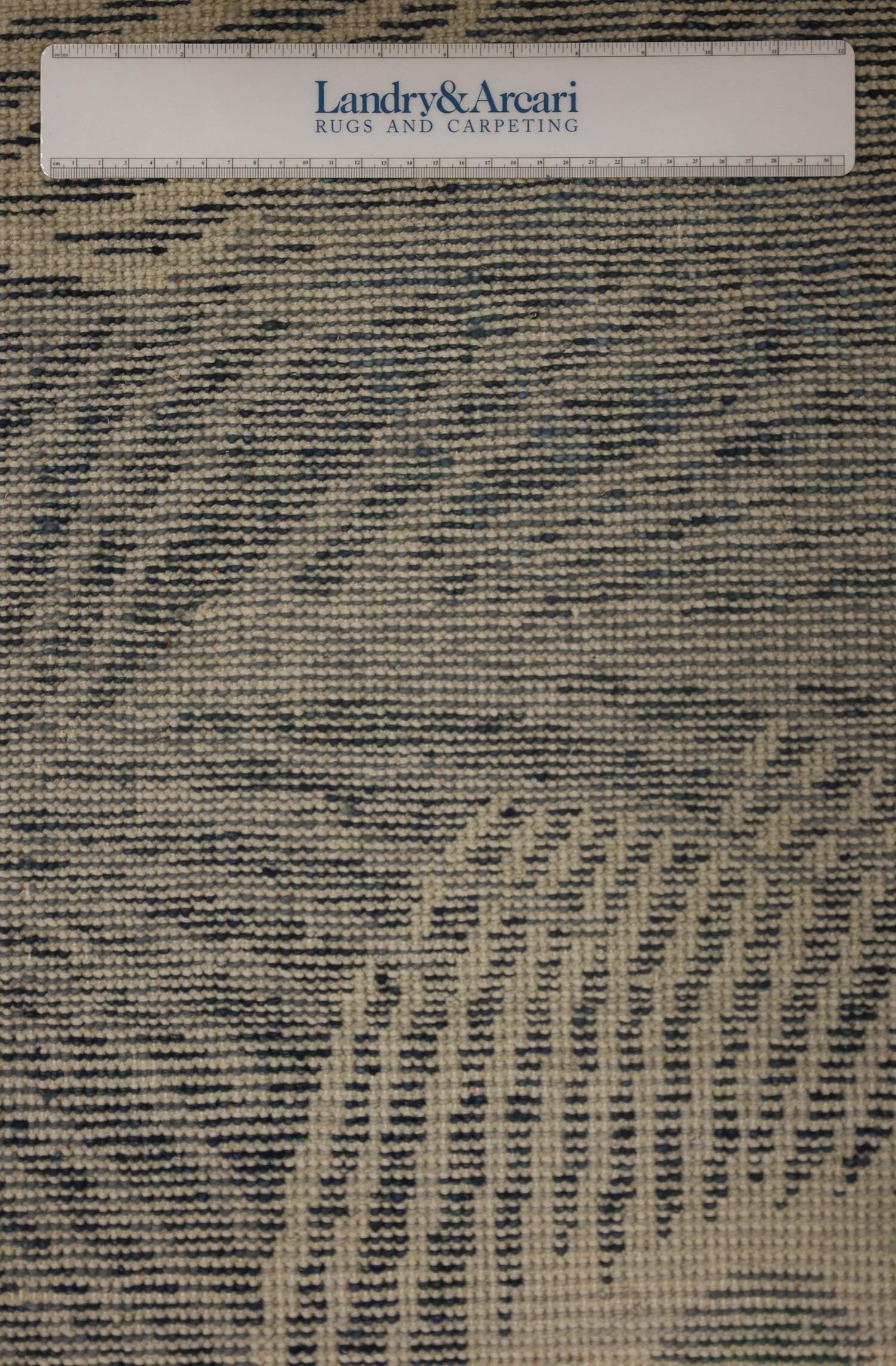 Peacock Feather Handwoven Transitional Rug, J72989