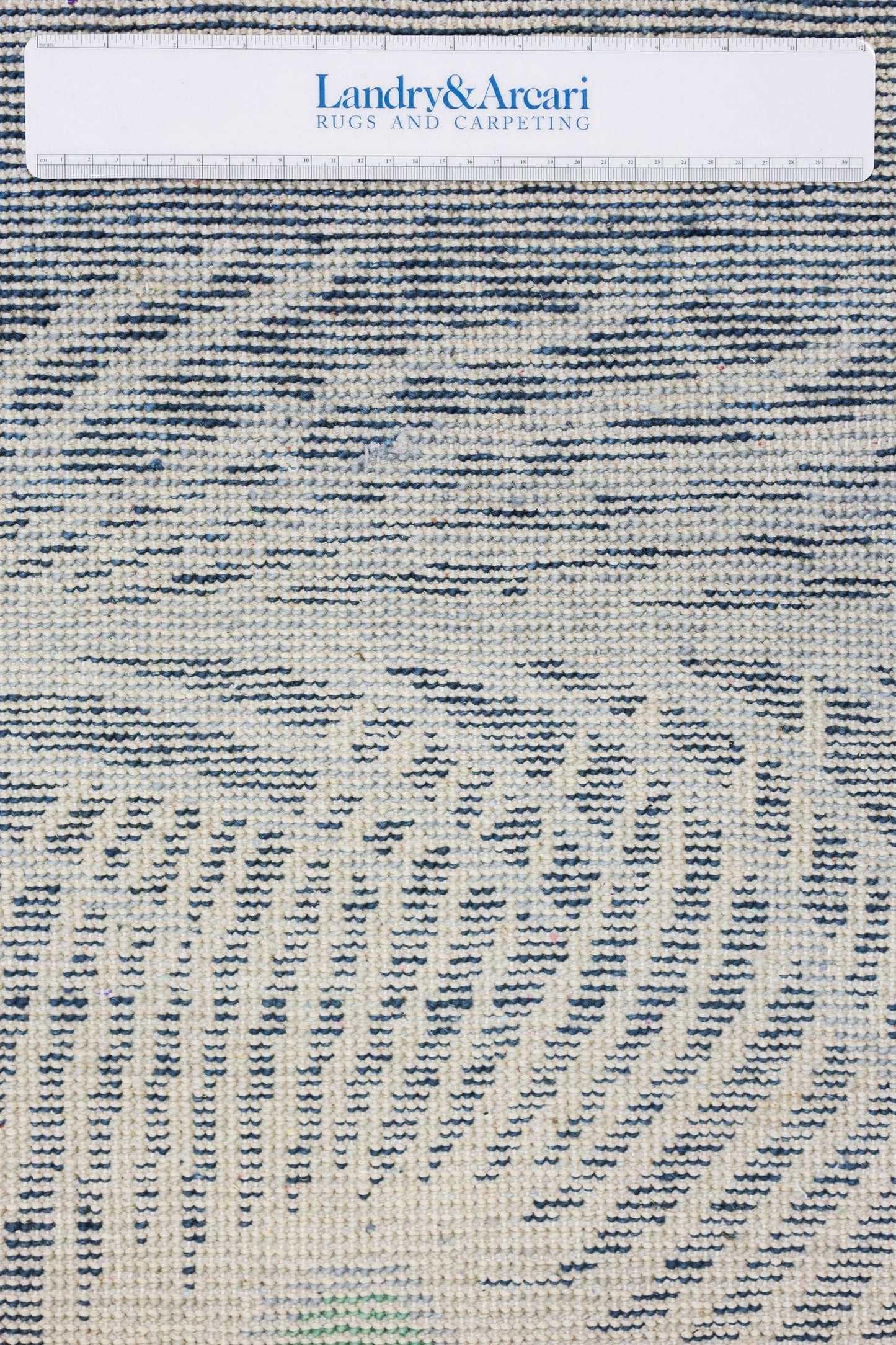 Peacock Feather Handwoven Transitional Rug, J80016