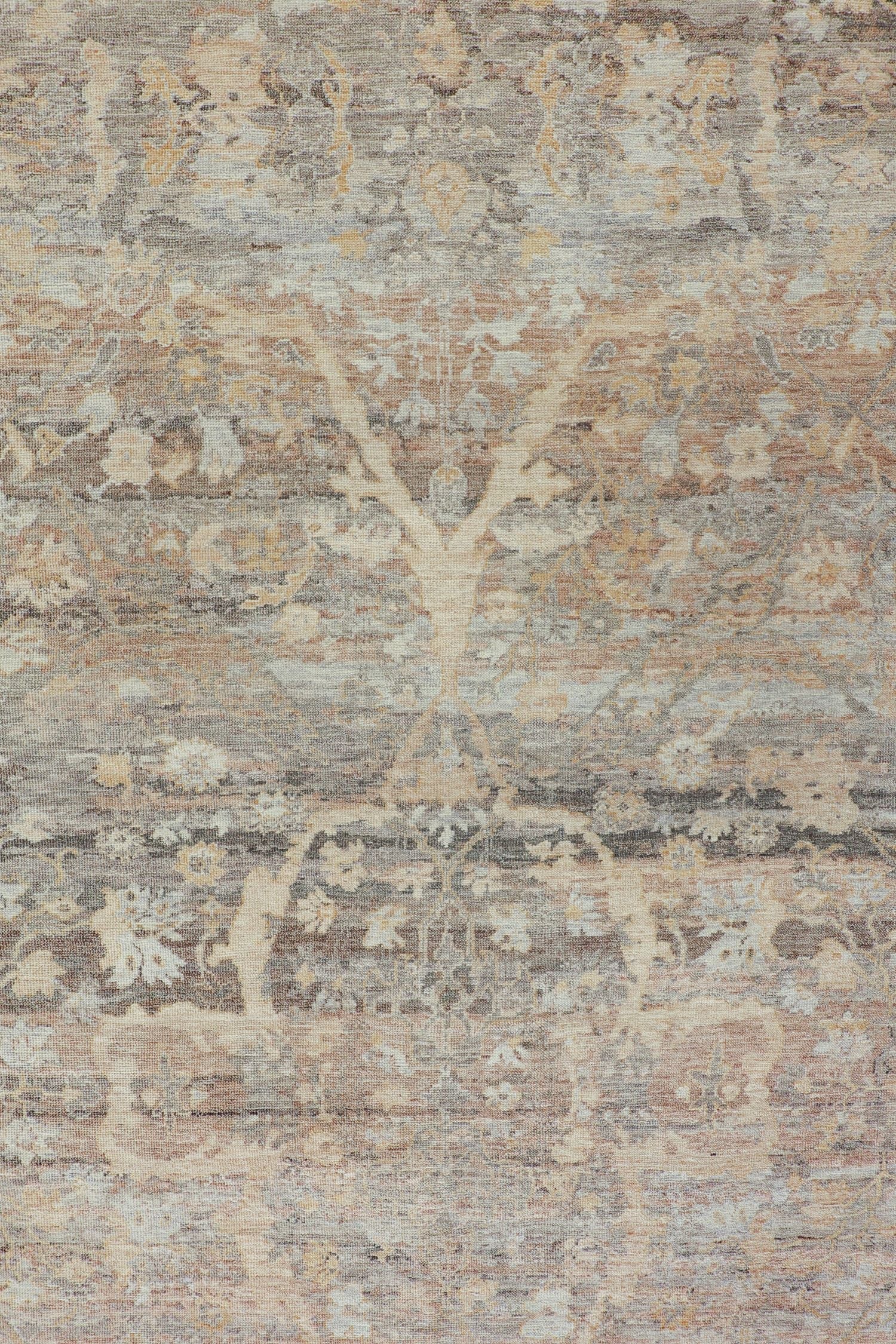 Sultanabad Handwoven Transitional Rug, J72024