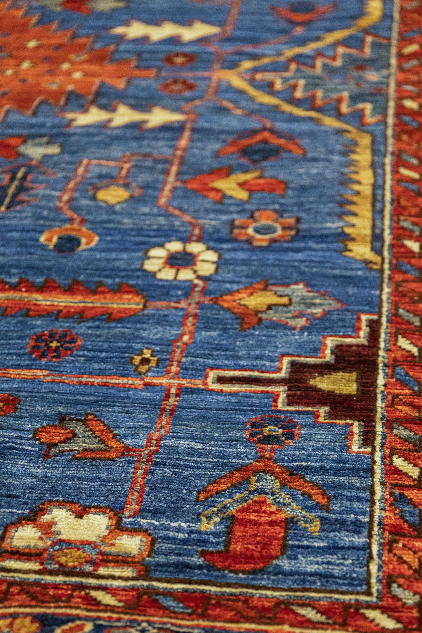 Bakshaish Handwoven Tribal Rug, J86065