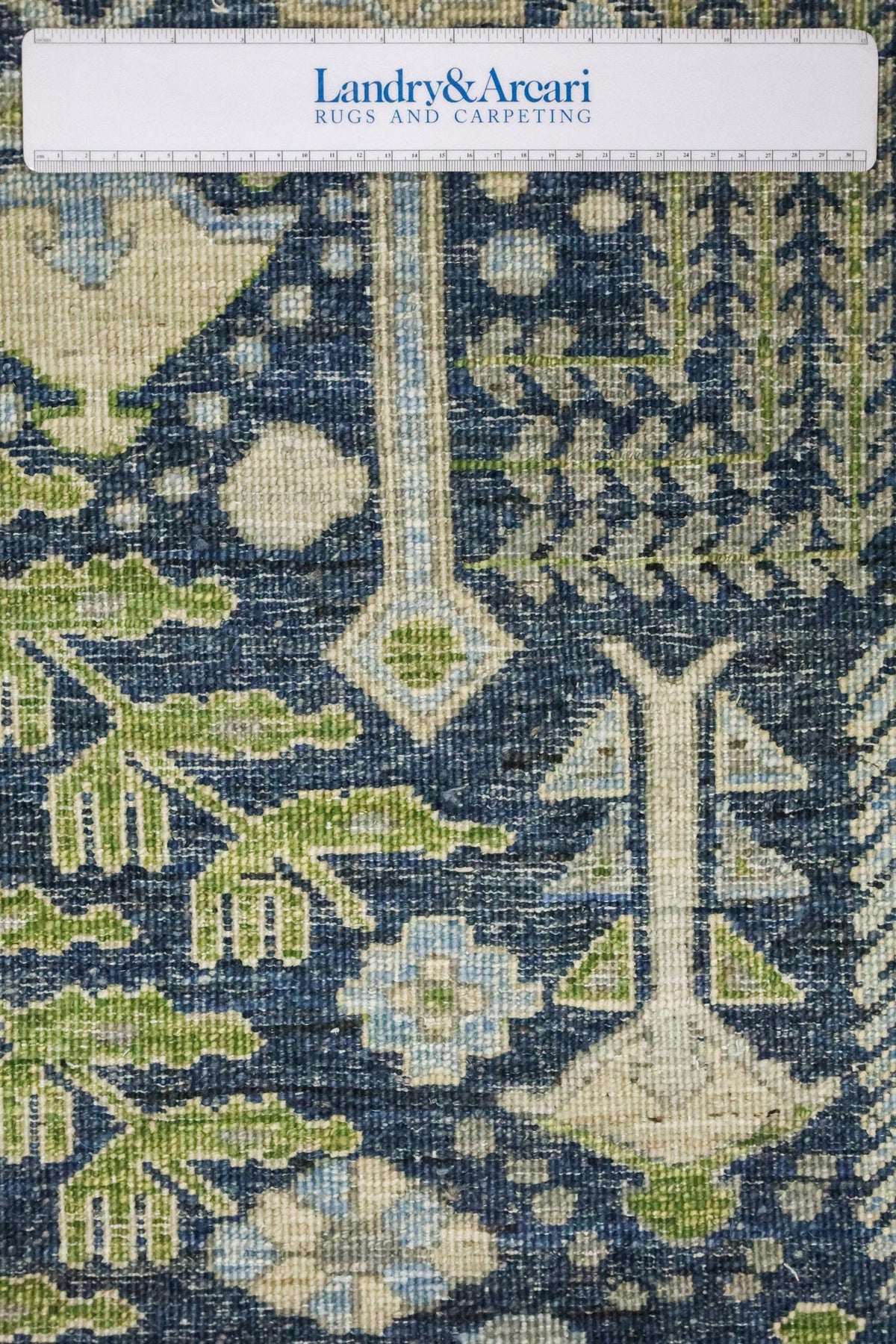 Bakshaish Willow Handwoven Tribal Rug, J81376