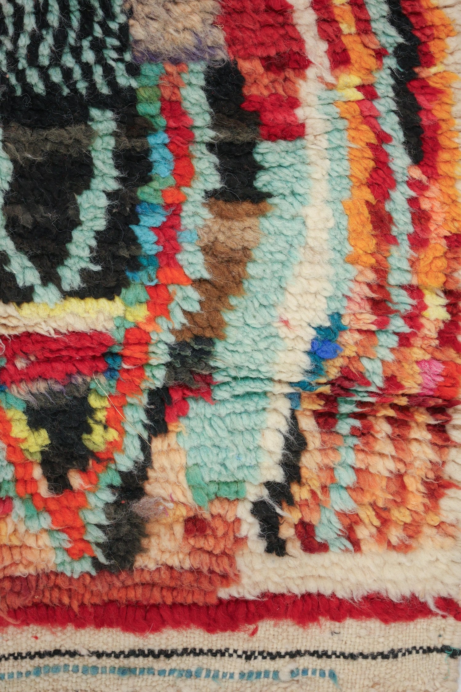 Vintage Berber Handwoven Tribal Rug, J62434