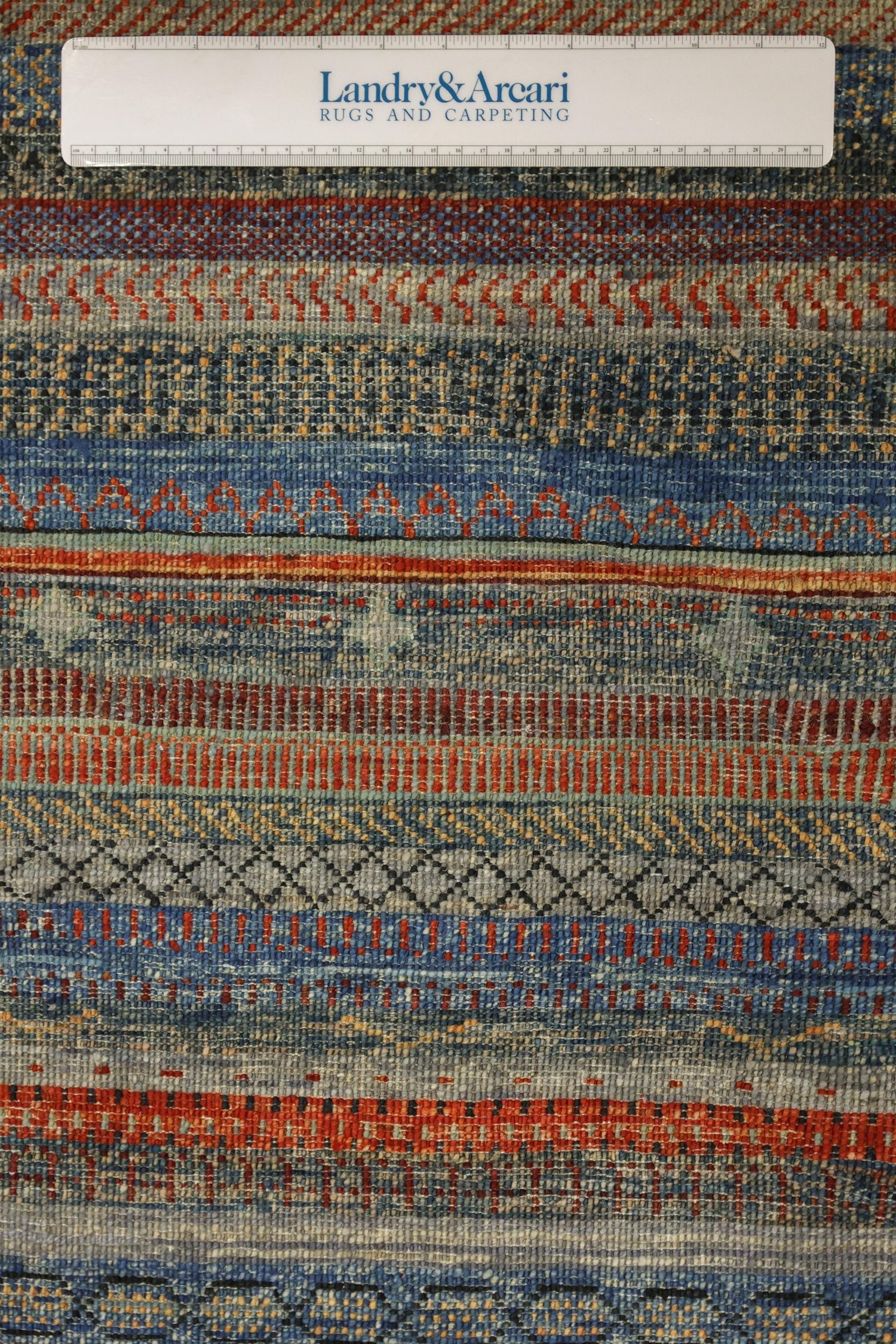 Gabbeh Handwoven Tribal Rug, J71295