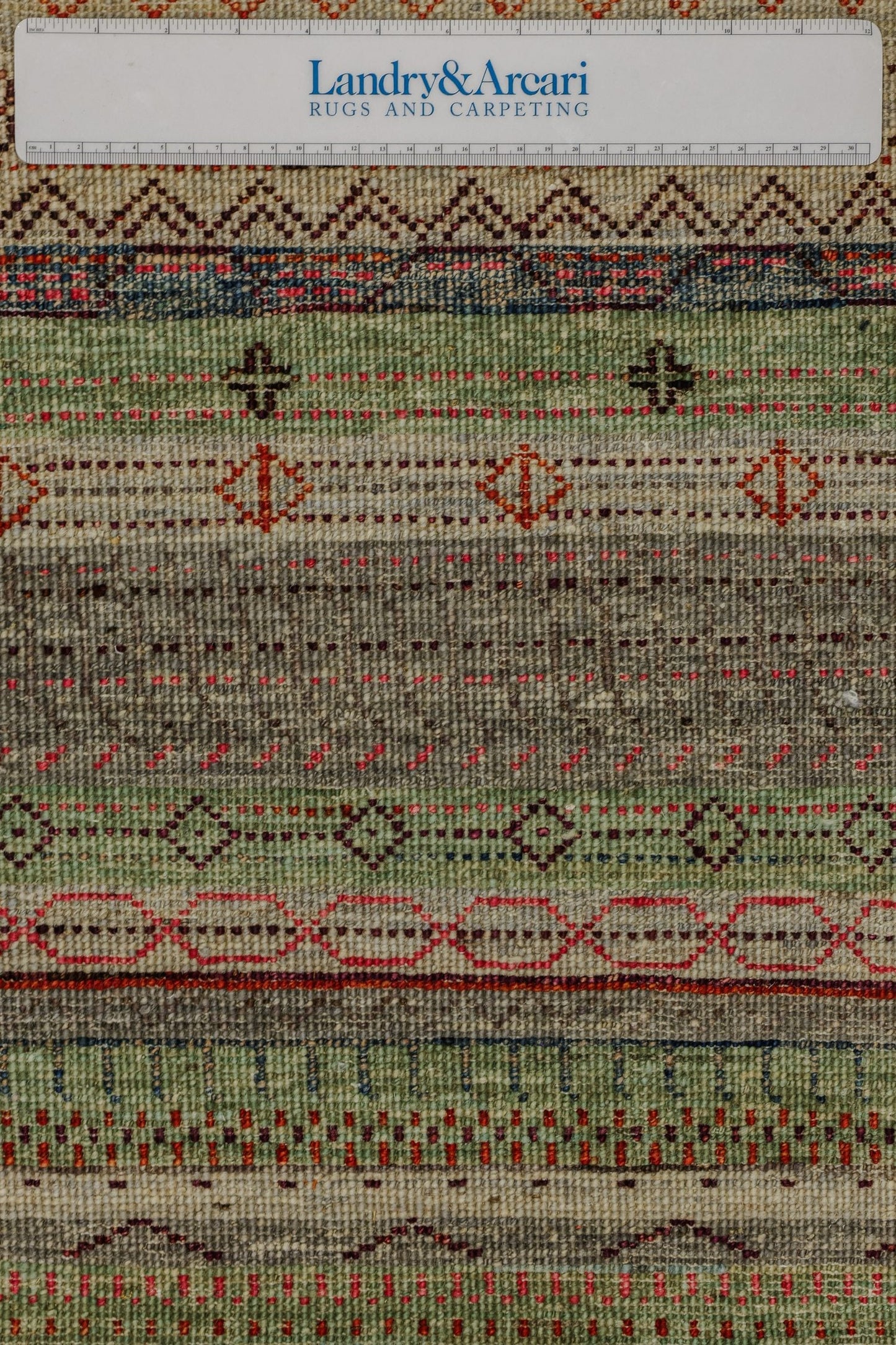 Gabbeh Handwoven Tribal Rug, J81140