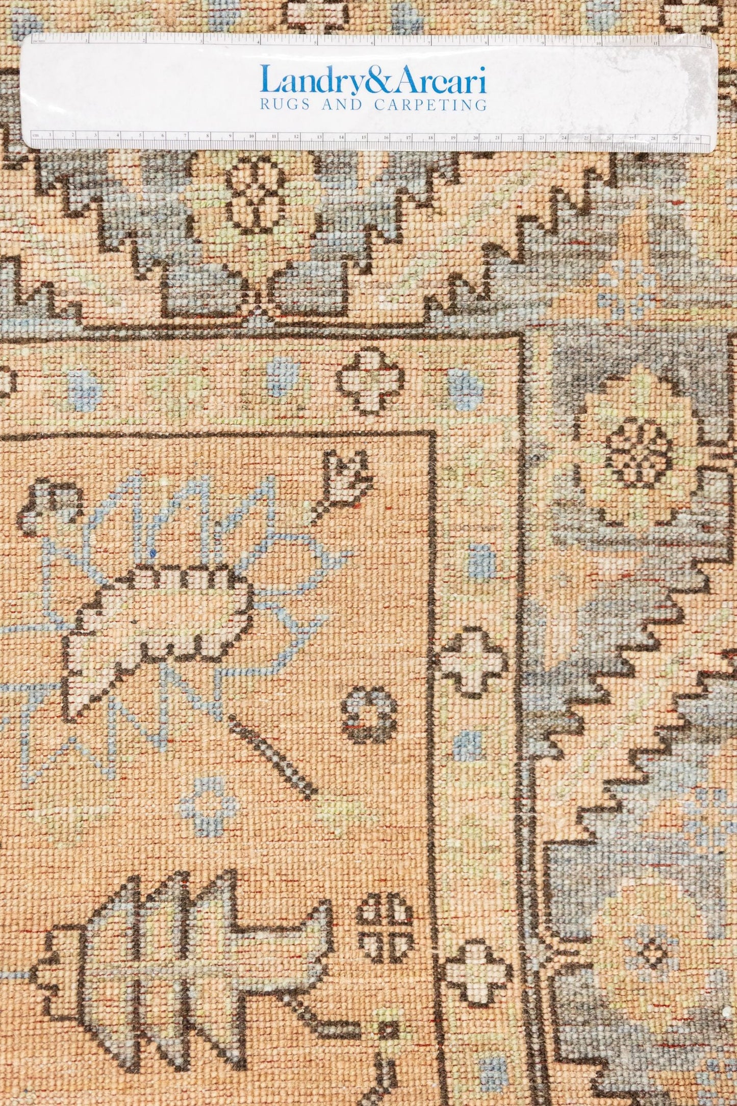 Heriz Handwoven Tribal Rug, J89299