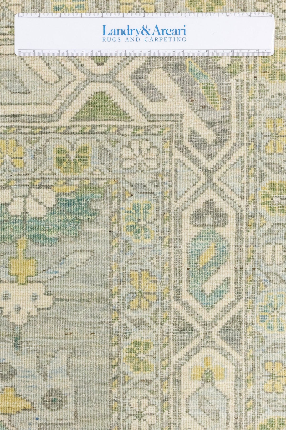 Kurd Medallion Handwoven Tribal Rug, J81347