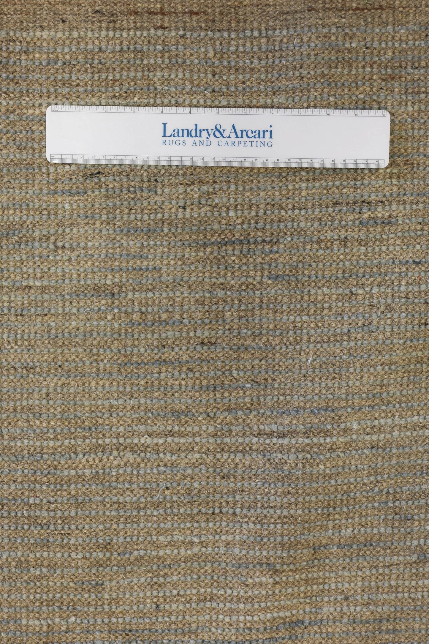 Moroccan Handwoven Tribal Rug, J78287