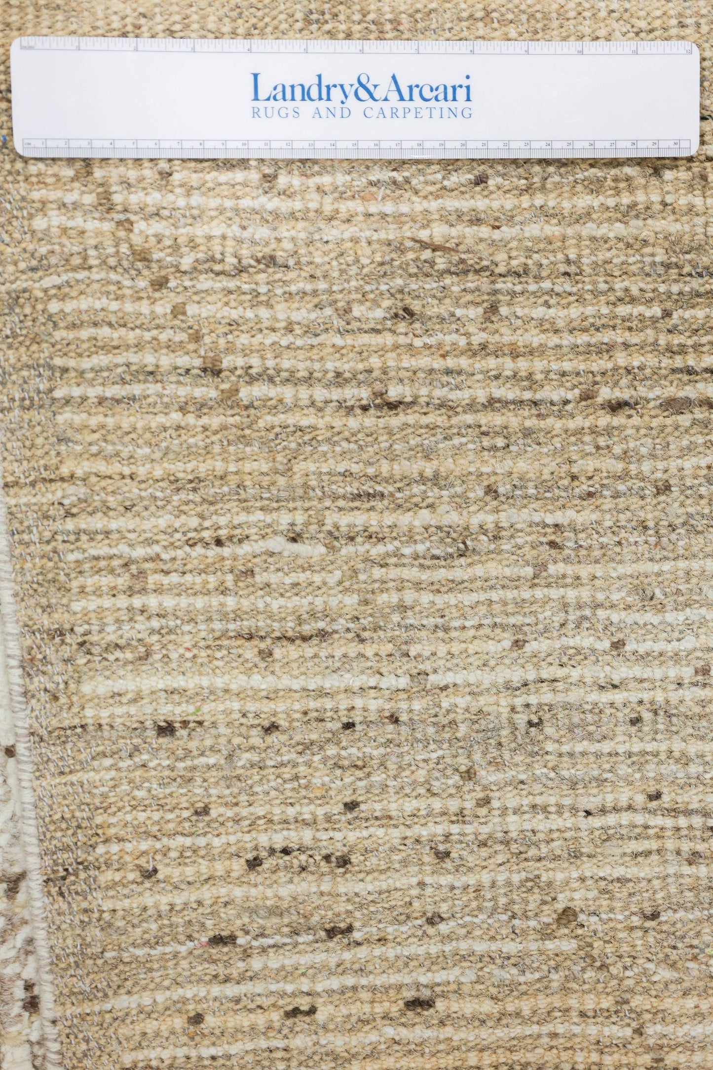 Moroccan Handwoven Tribal Rug, J78292