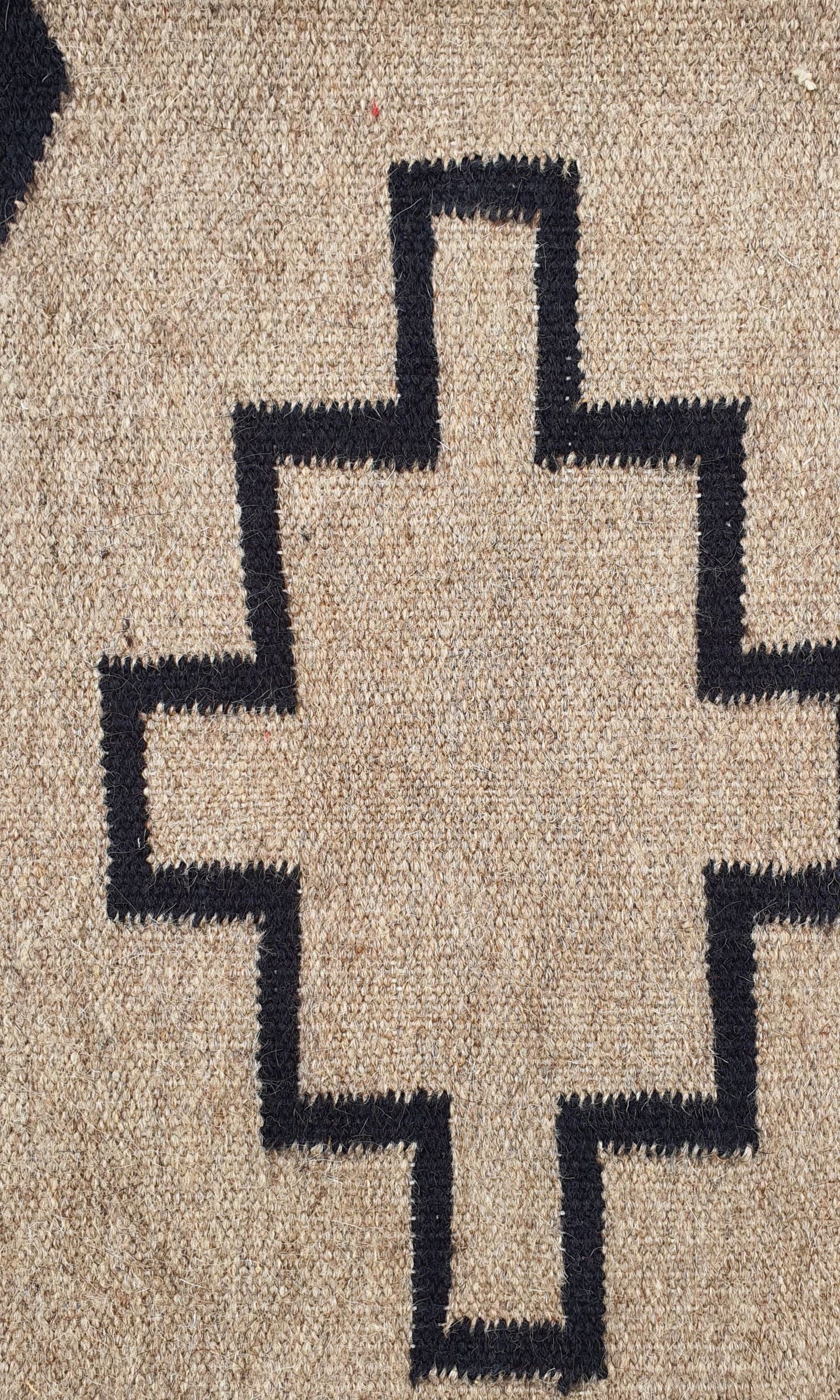 Navajo Design Tribal Rug, J80084
