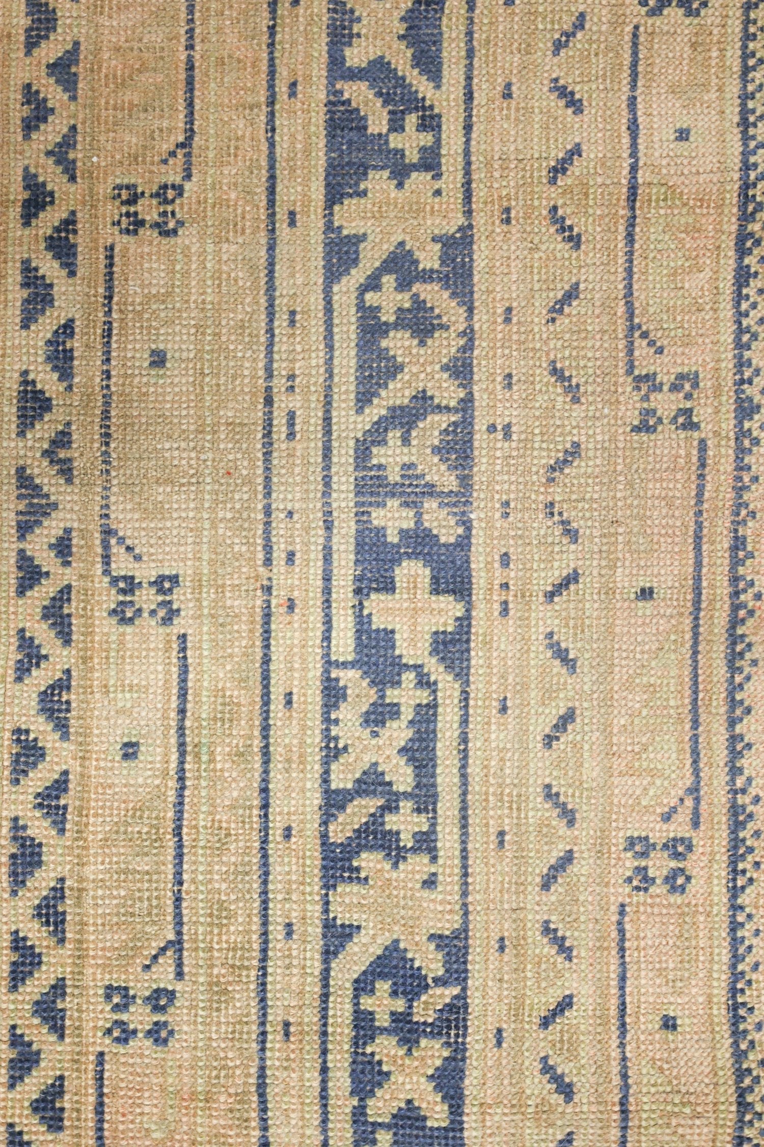 Vintage Oushak Handwoven Tribal Rug, J73166