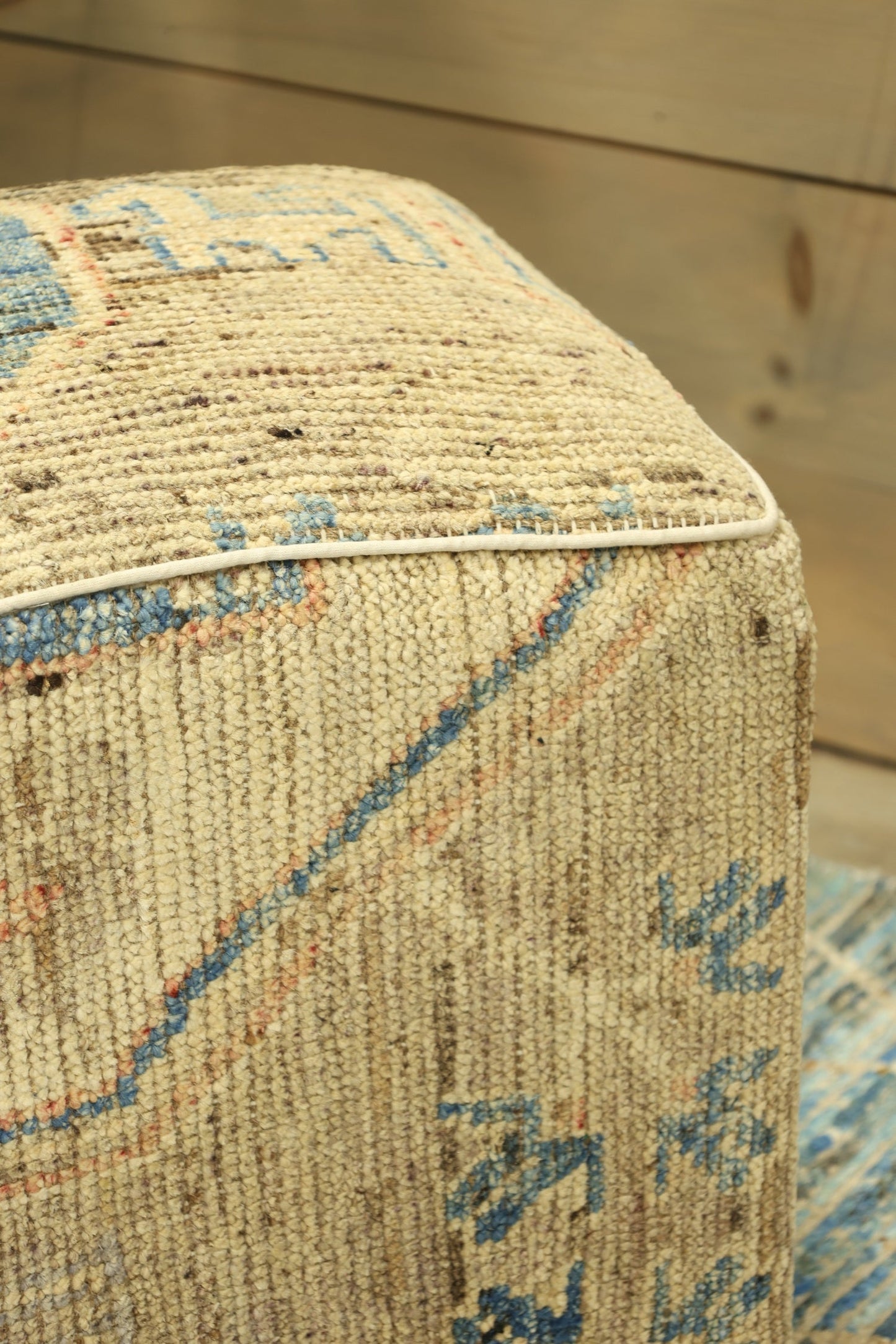 Oushak Rug Ottoman, J80338