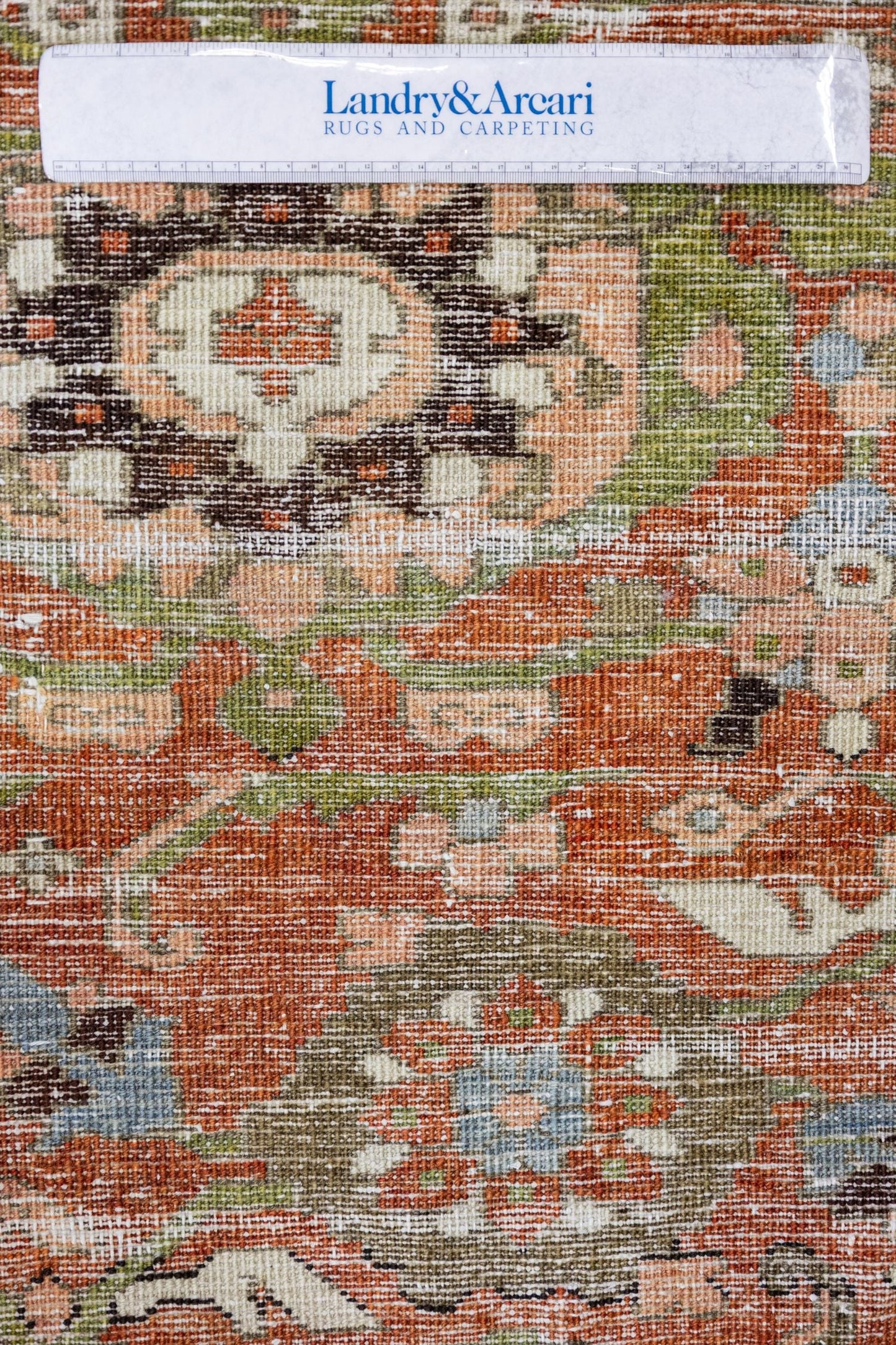 Vintage Serapi Handwoven Tribal Rug, J69498
