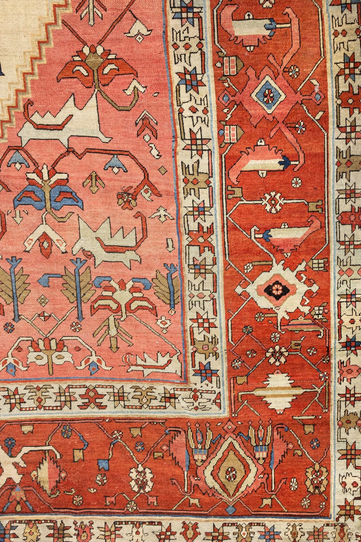 Antique Serapi Handwoven Tribal Rug, J89244