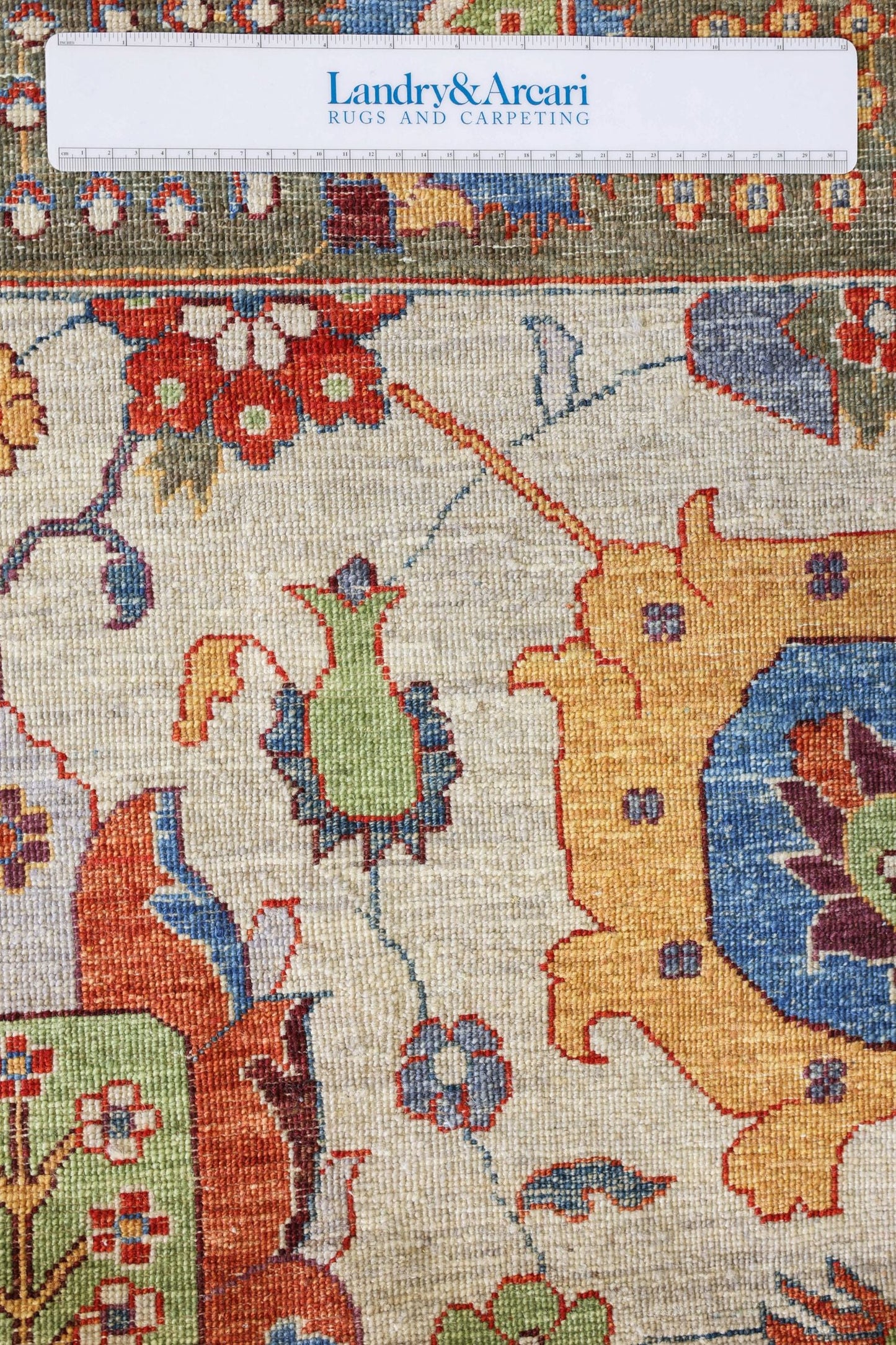 Vase Tabriz Handwoven Tribal Rug, J79839