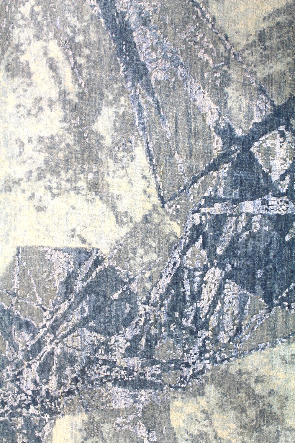 Crystal Handwoven Contemporary Rug, J56600