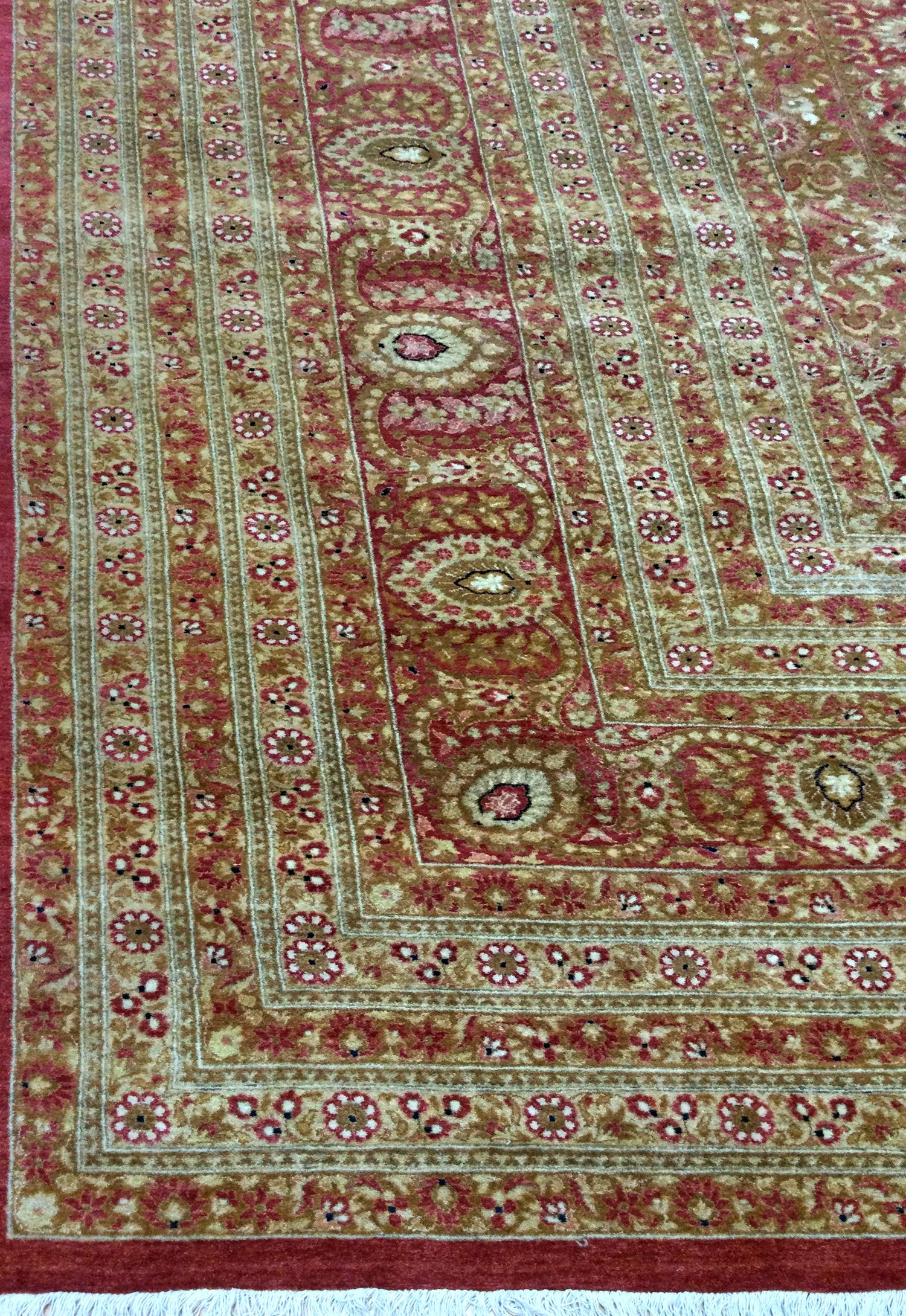 Haji Jalili Tabriz Handwoven Traditional Rug, J26877