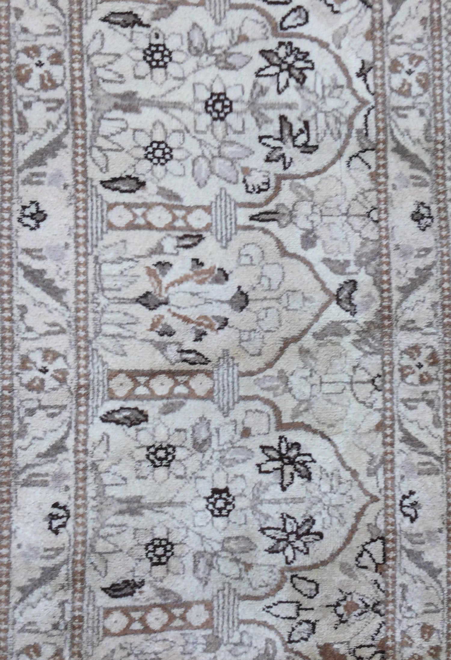 Antique Tabriz Handwoven Traditional Rug, JF4100