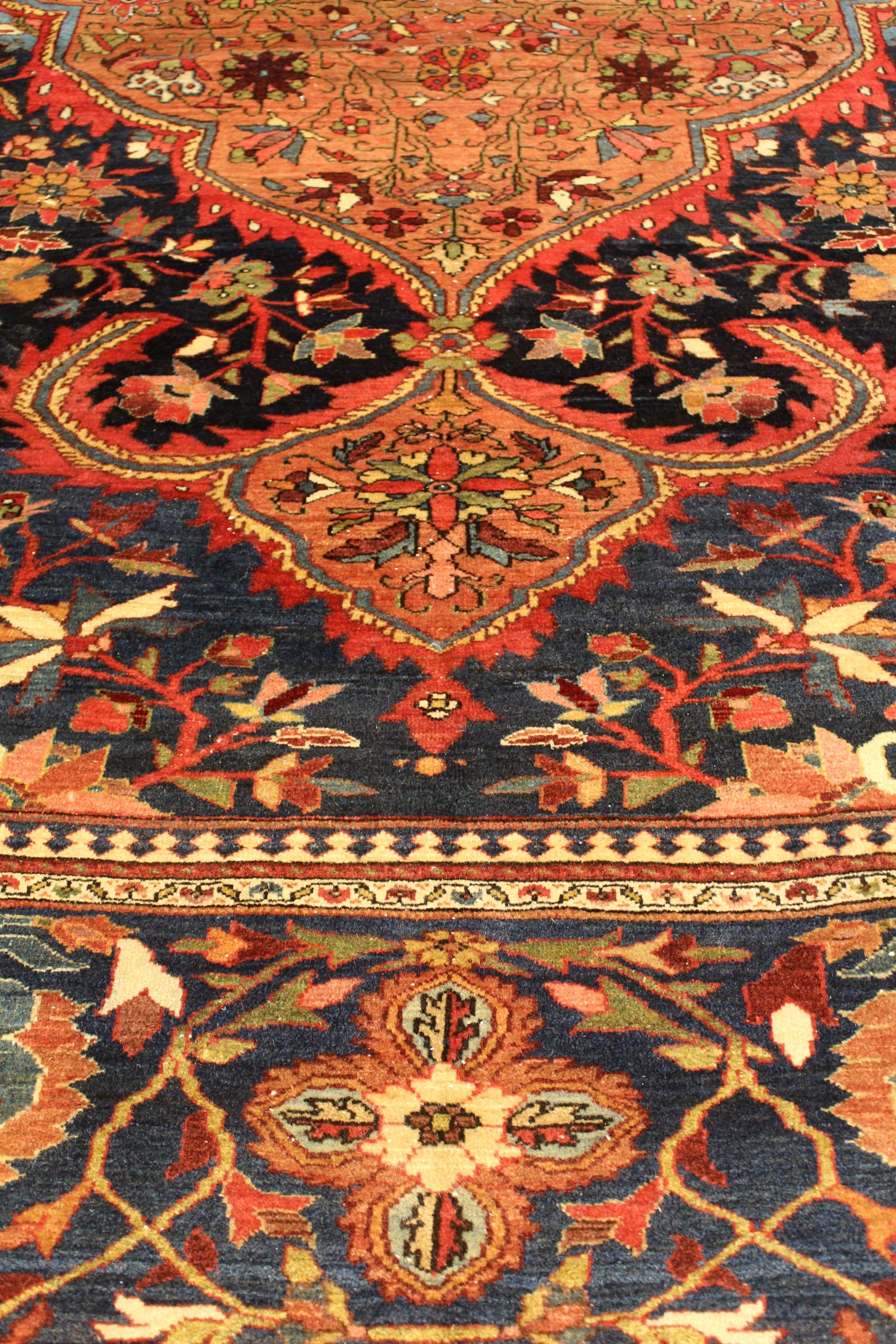 Antique Sarouk Handwoven Traditional Rug, JF7874