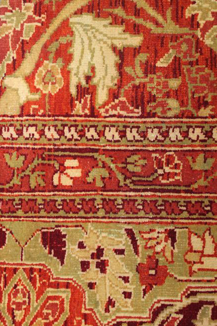 Arabesque Handwoven Traditional Rug, J29711