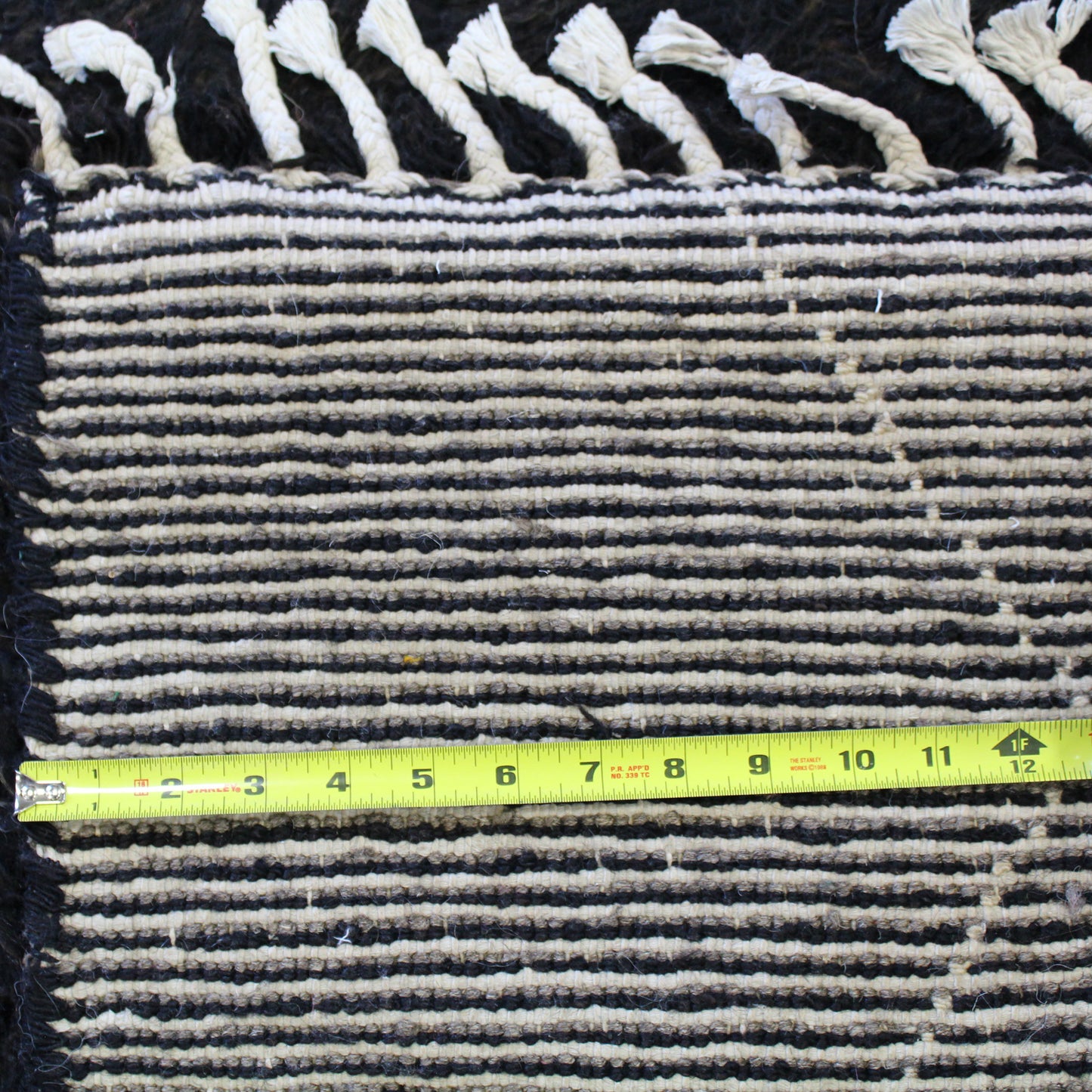 Moroccan Handwoven Tribal Rug, J59347