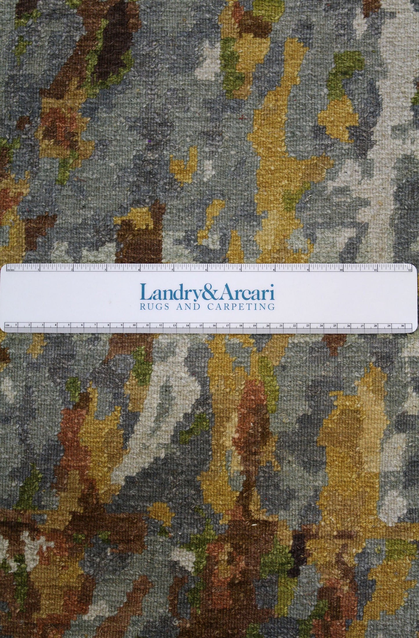 By The Lake Handwoven Contemporary Rug, J62711