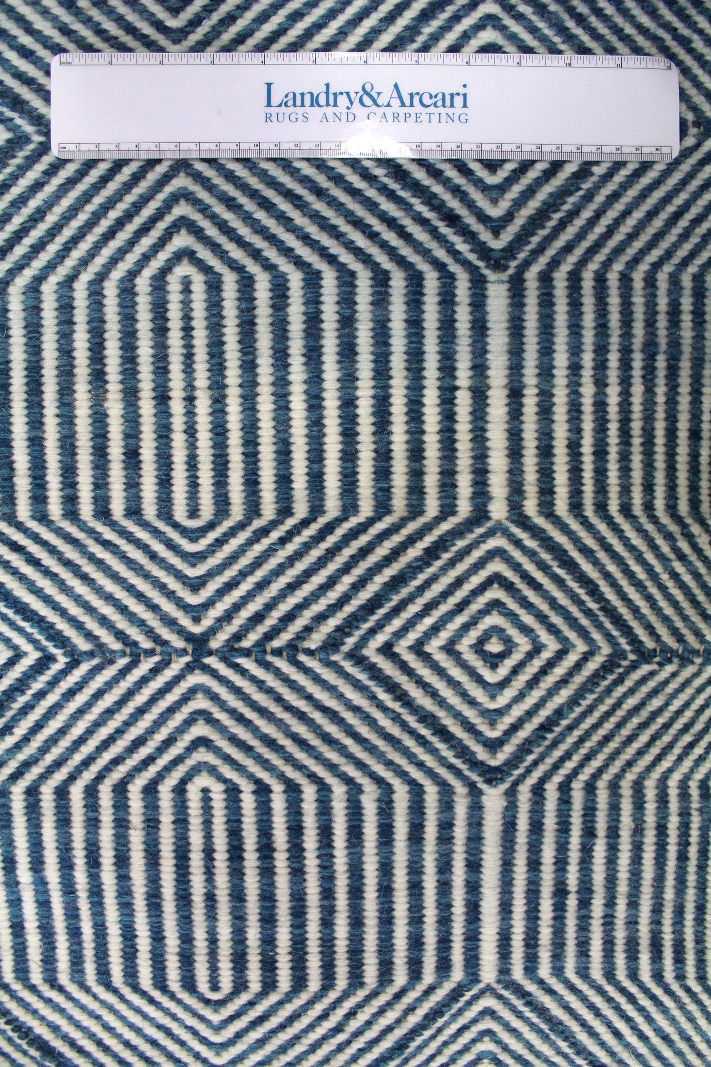 Preston Handwoven Contemporary Rug, J62935