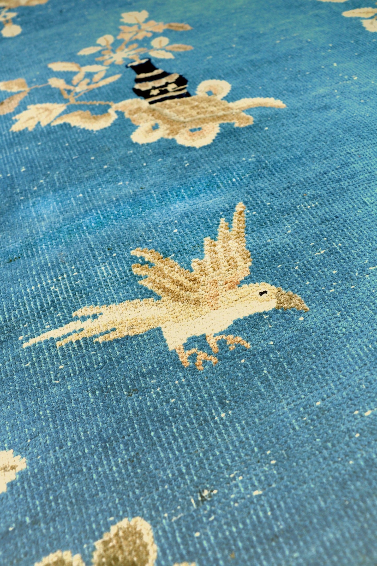 Vintage Art Deco Handwoven Traditional Rug, J68312