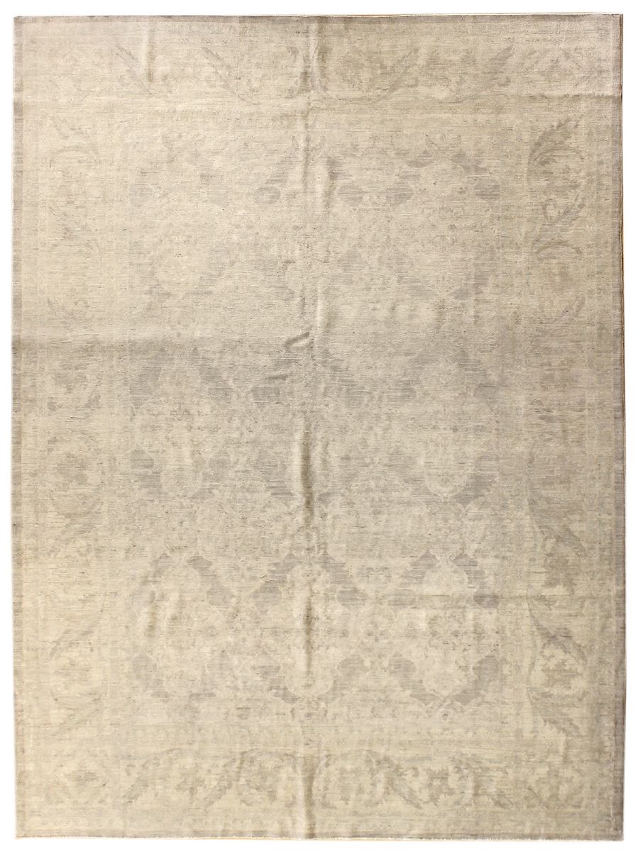 Chateau Handwoven Traditional Rug