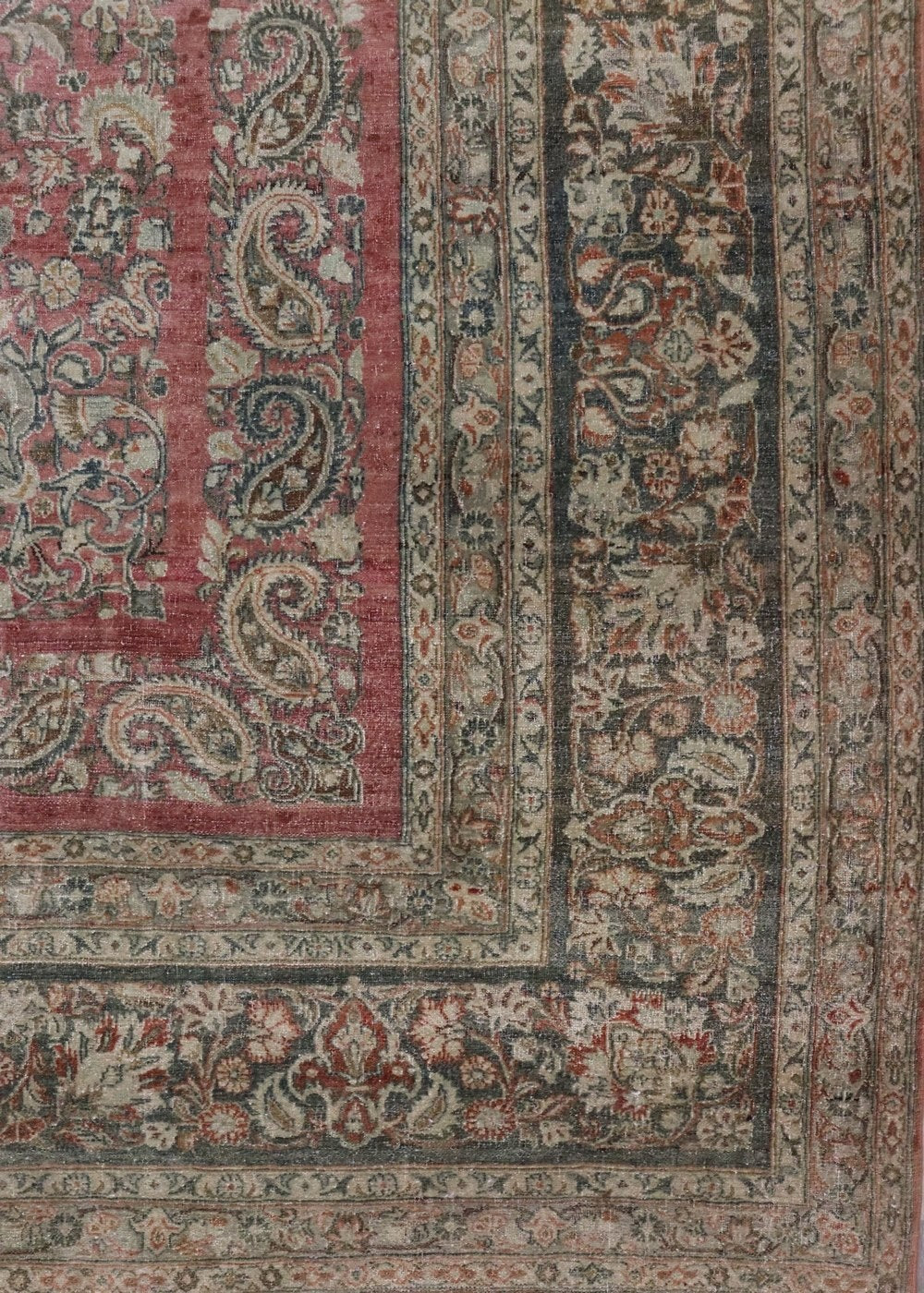 Vintage Kazvin Handwoven Traditional Rug, J68101