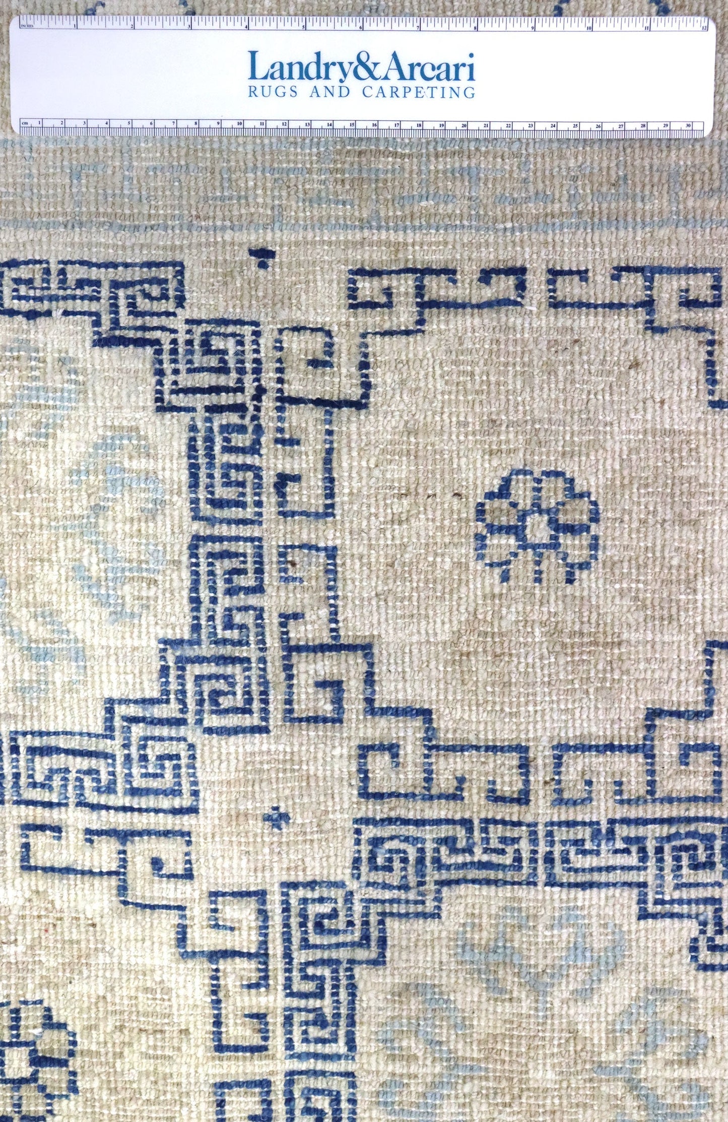 Khotan Handwoven Traditional Rug, J63868