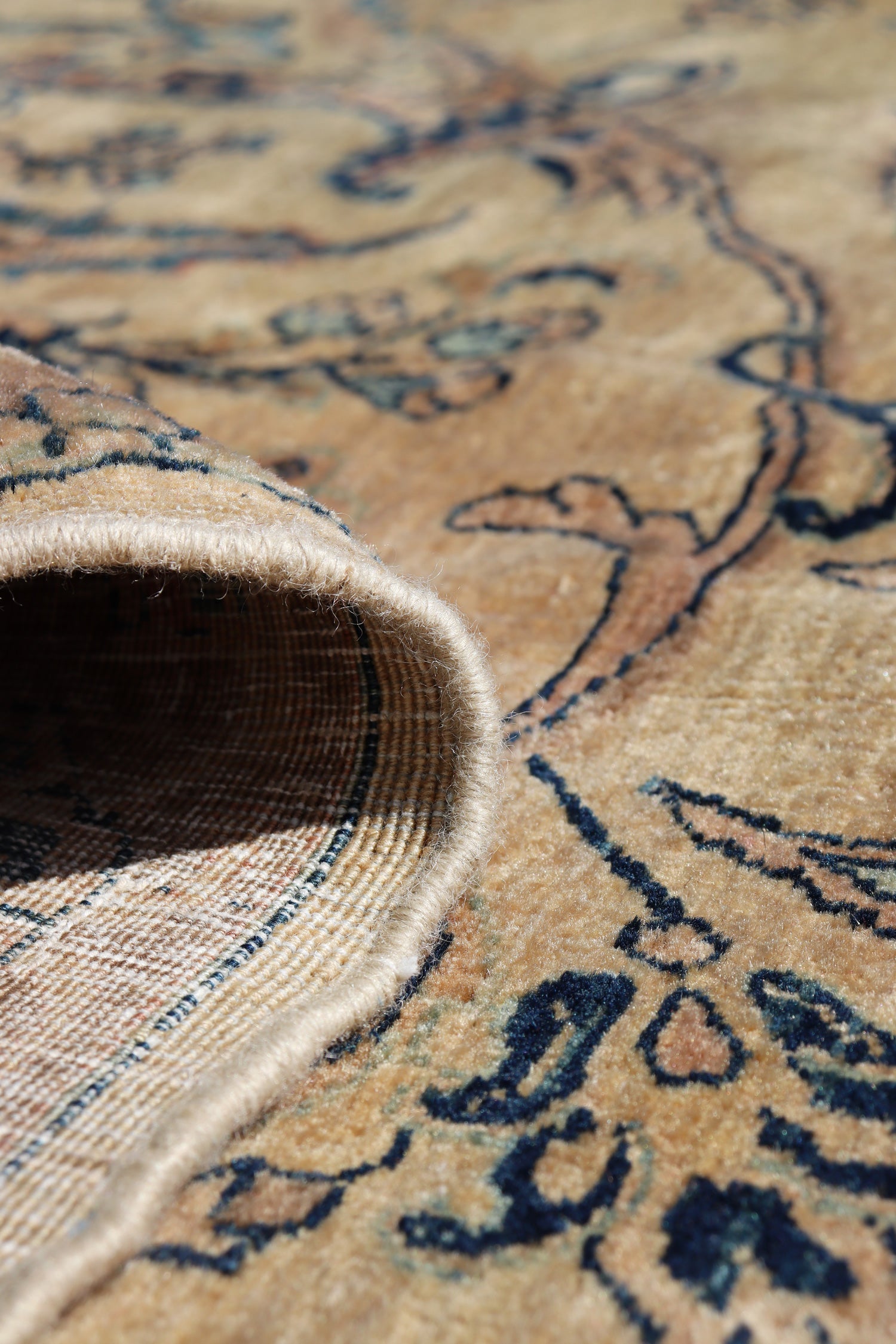Antique Laristan Handwoven Traditional Rug, J62734