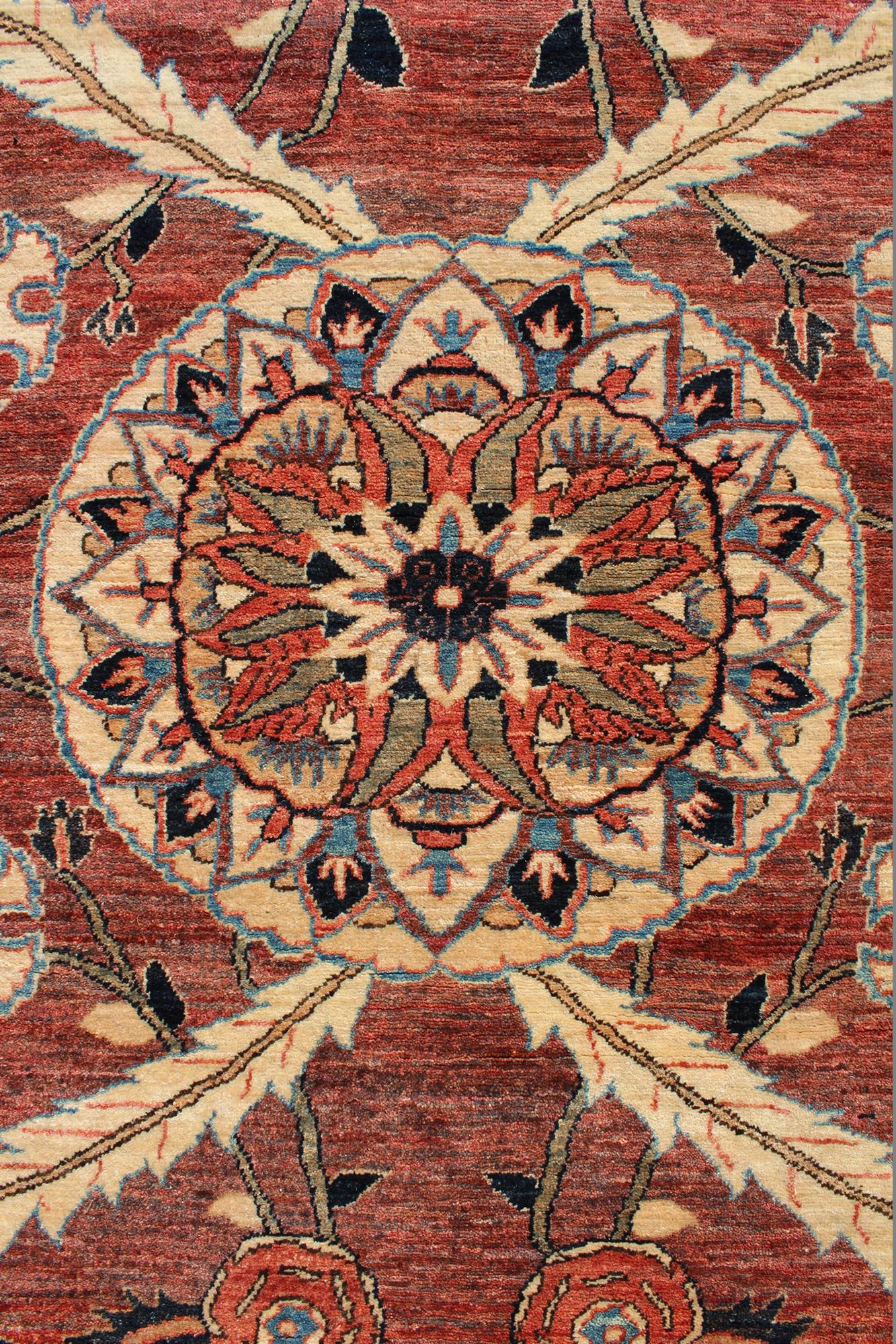 Moghul Handwoven Closeout Rug, J13006